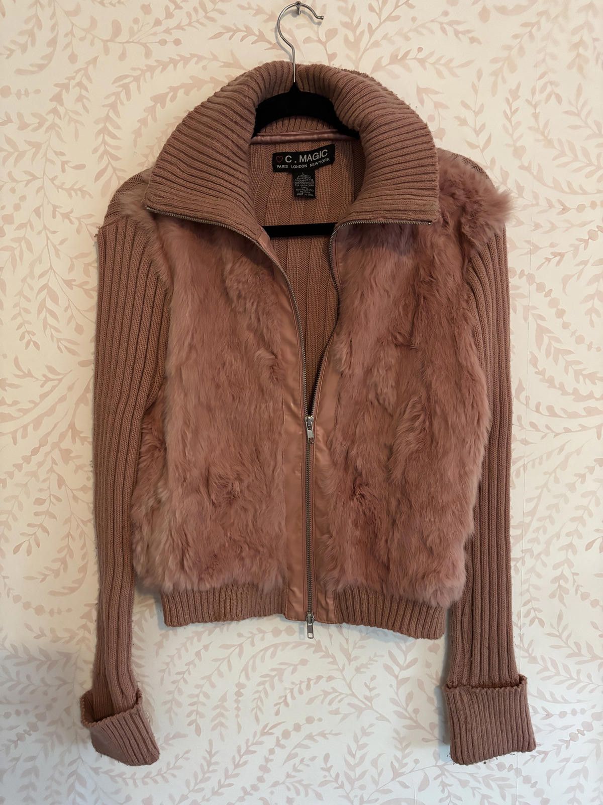 Designer C. Magic Women's AUTH Fur and Ribbed Knit Zip-Up Sweater L Size L / US 10 / IT 46 - 1 Thumbnail