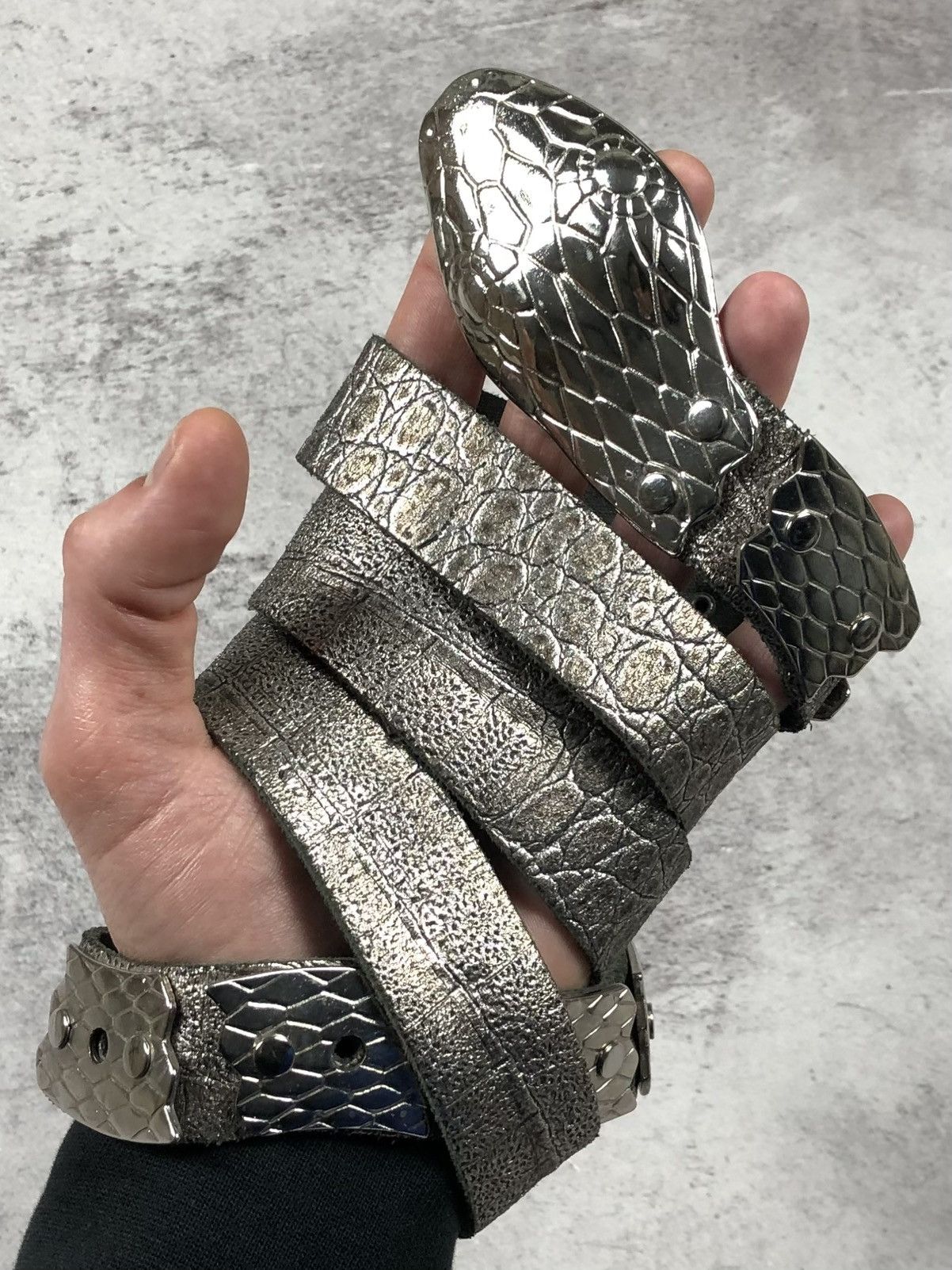 Vintage Y2K Vintage Silver Chrome Python Snake Buckle Leather Belt Size ONE SIZE - 1 Thumbnail