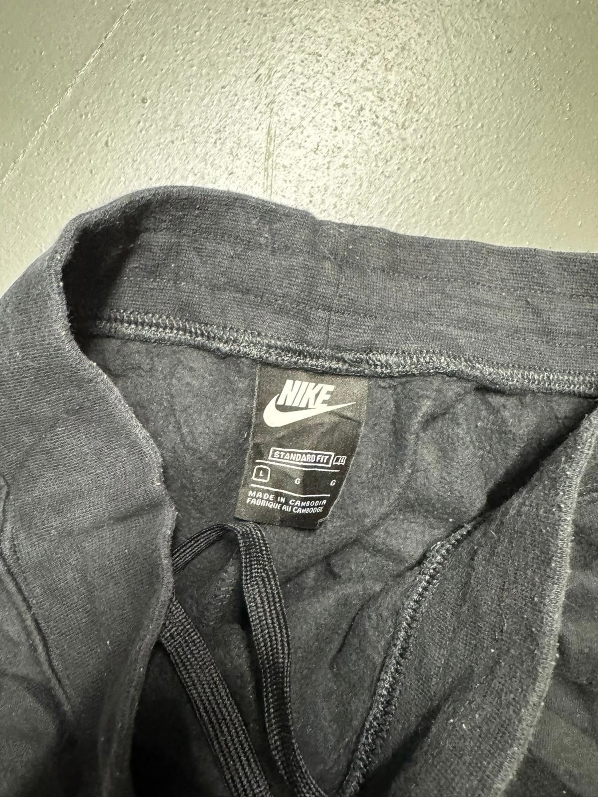 Nike Nike Black Jogging Pants Size US 34 / EU 50 - 6 Thumbnail