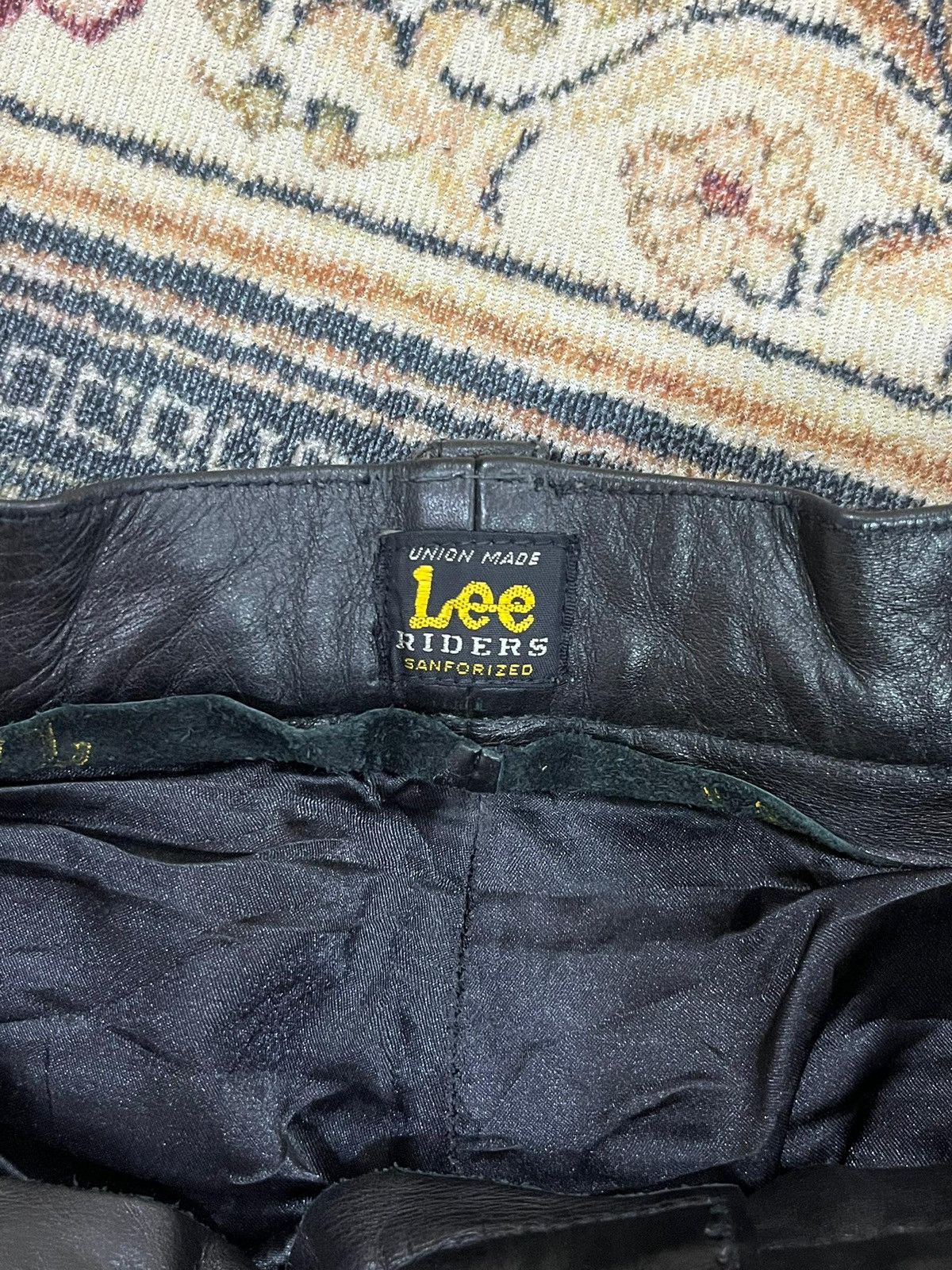 Lee Lee Riders Leather Wax Pants Size US 32 / EU 48 - 3 Thumbnail