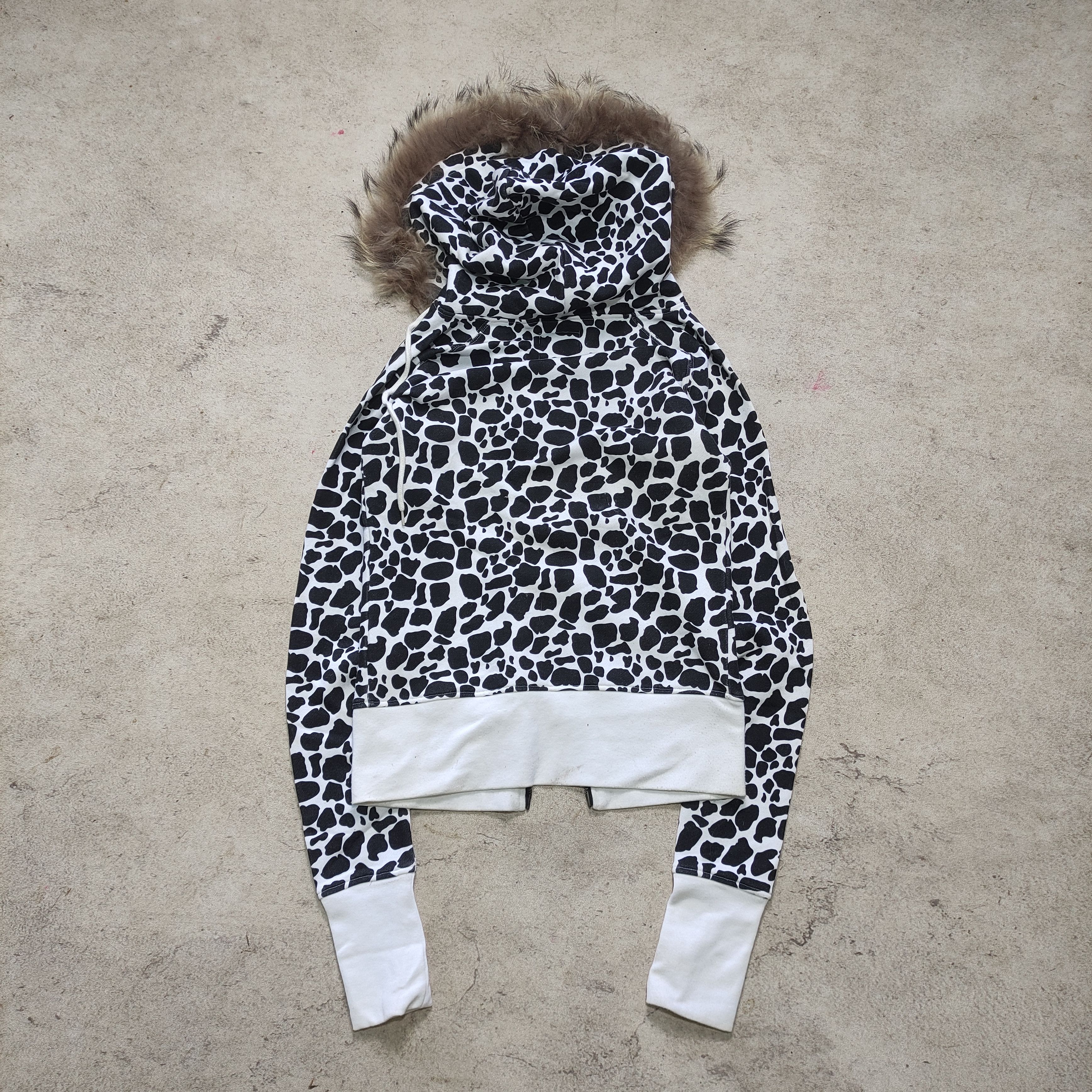 Le Grande Bleu (L.G.B.) GLAD NEWS Fur Leopard Hoodie 2000s Size US M / EU 48-50 / 2 - 7 Thumbnail