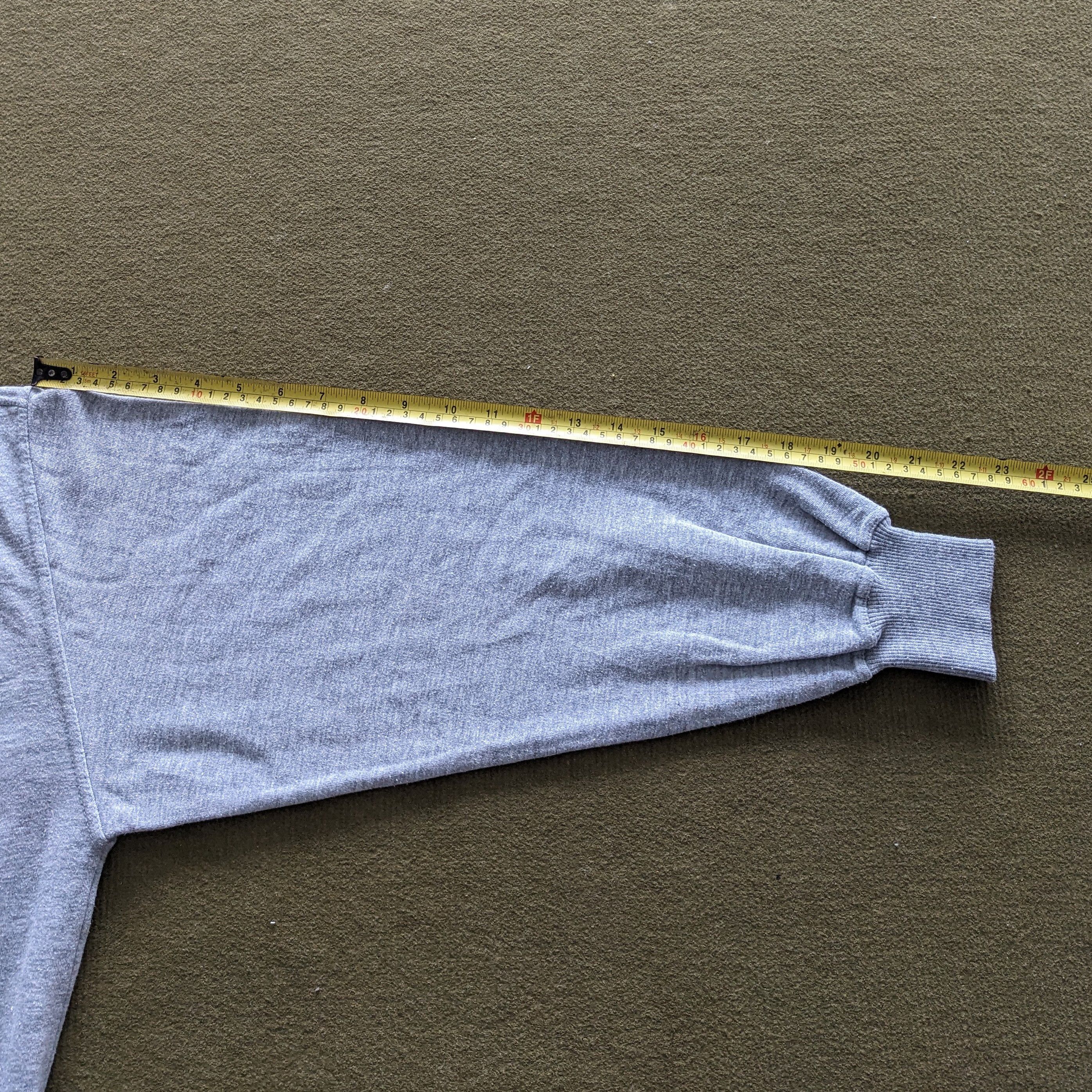Calvin Klein Vintage Calvin Klein Jeans Sweatshirt Size US M / EU 48-50 / 2 - 5 Thumbnail