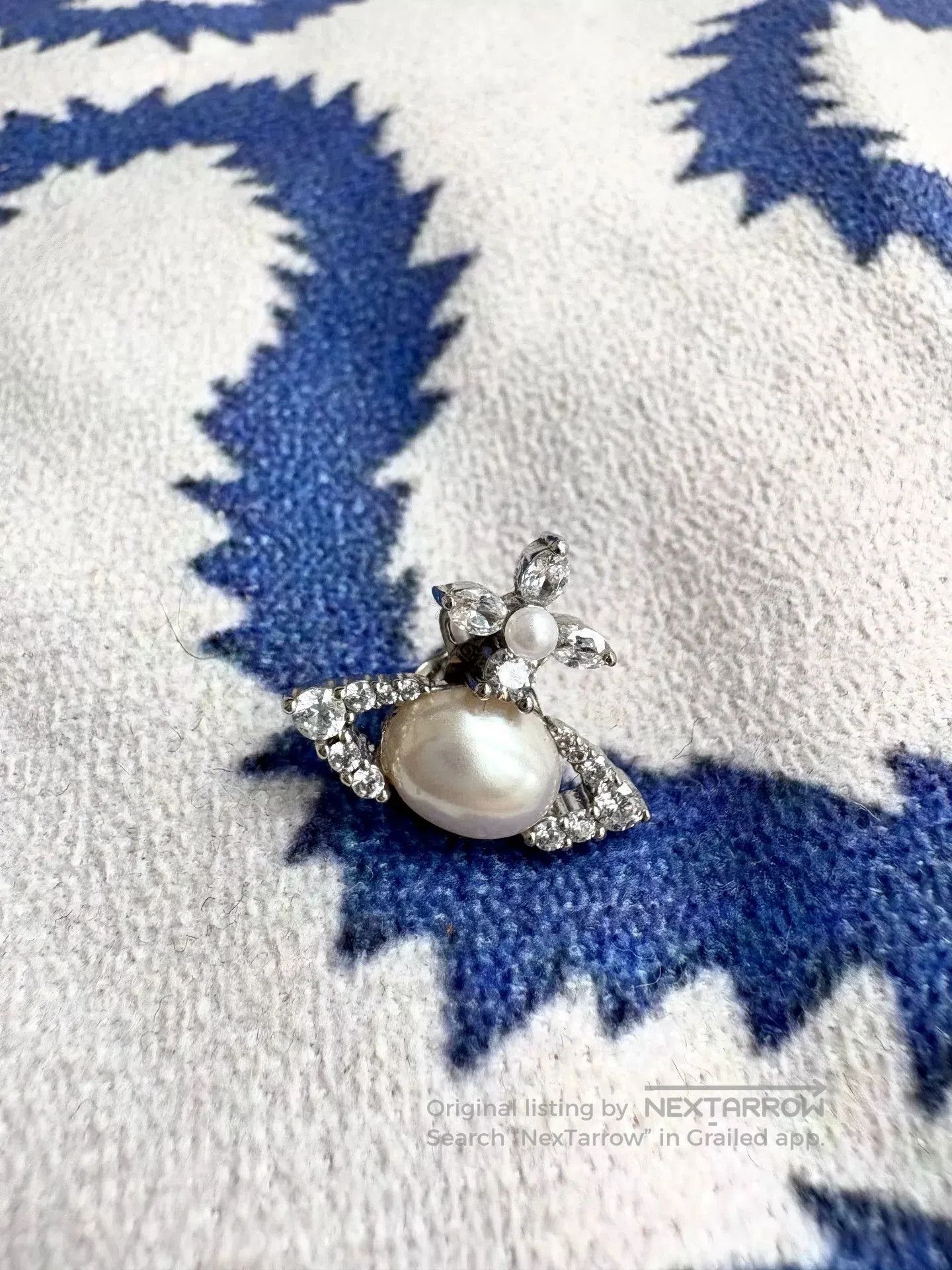 Vivienne Westwood Vivienne Westwood ADA Earrings Single. Size ONE SIZE - 1 Thumbnail