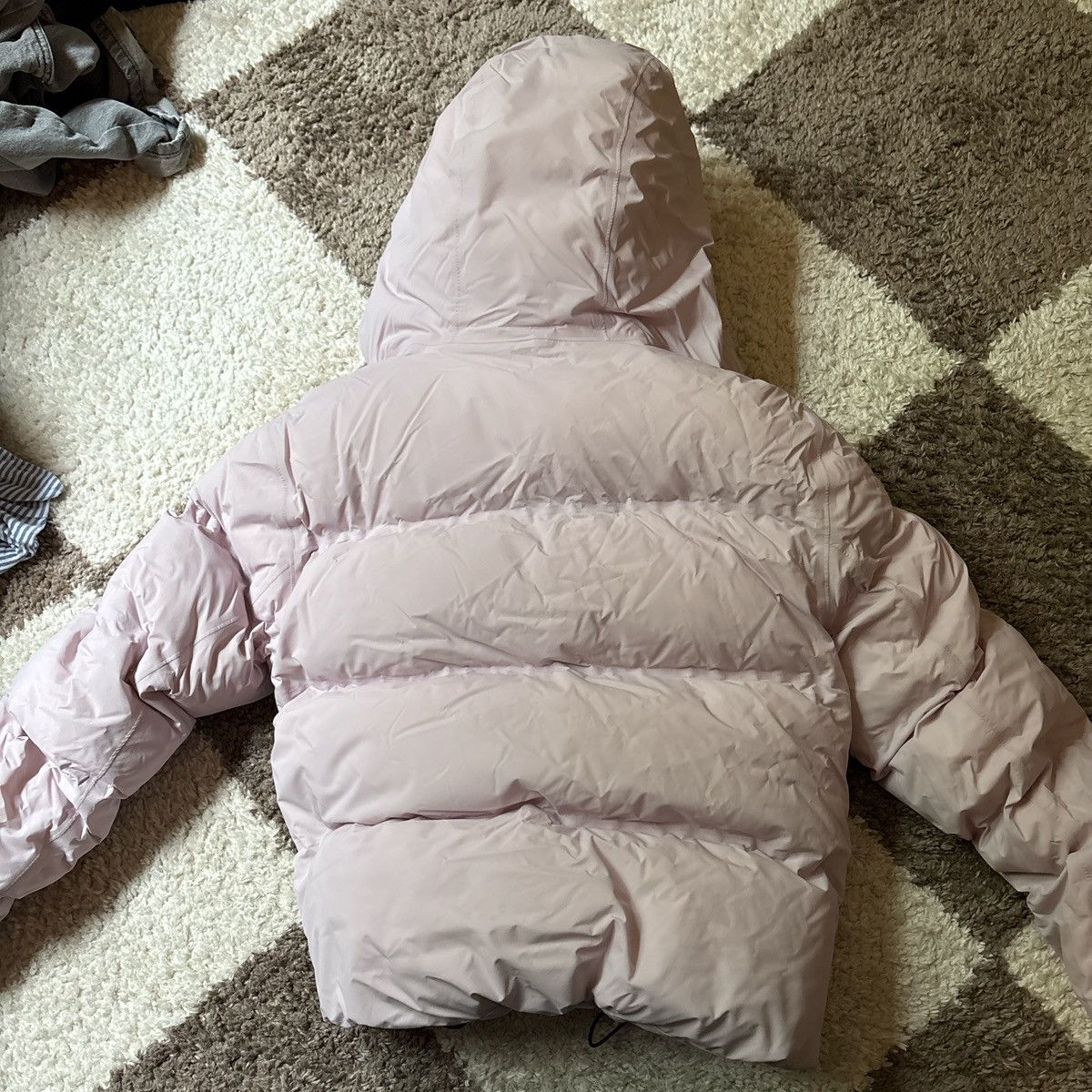 Aritzia Baby Pink The Super Puff₂O™ Shorty - Rainstop™ Size XS Size XS / US 0-2 / IT 36-38 - 2 Thumbnail