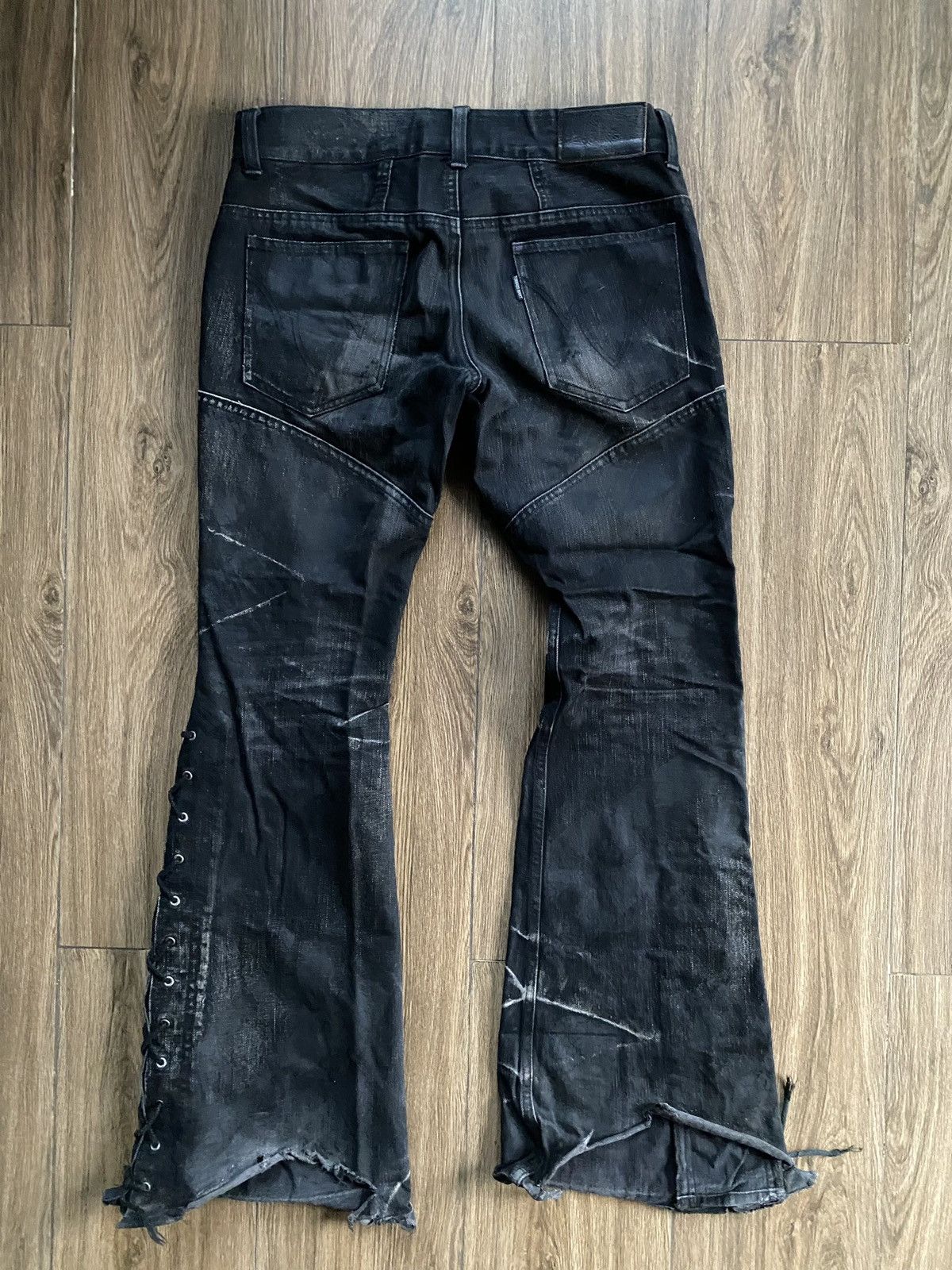 Tornado Mart Tornado Mart Wax SnakeSkin Laced Up Flared Jeans Size US 30 / EU 46 - 2 Thumbnail