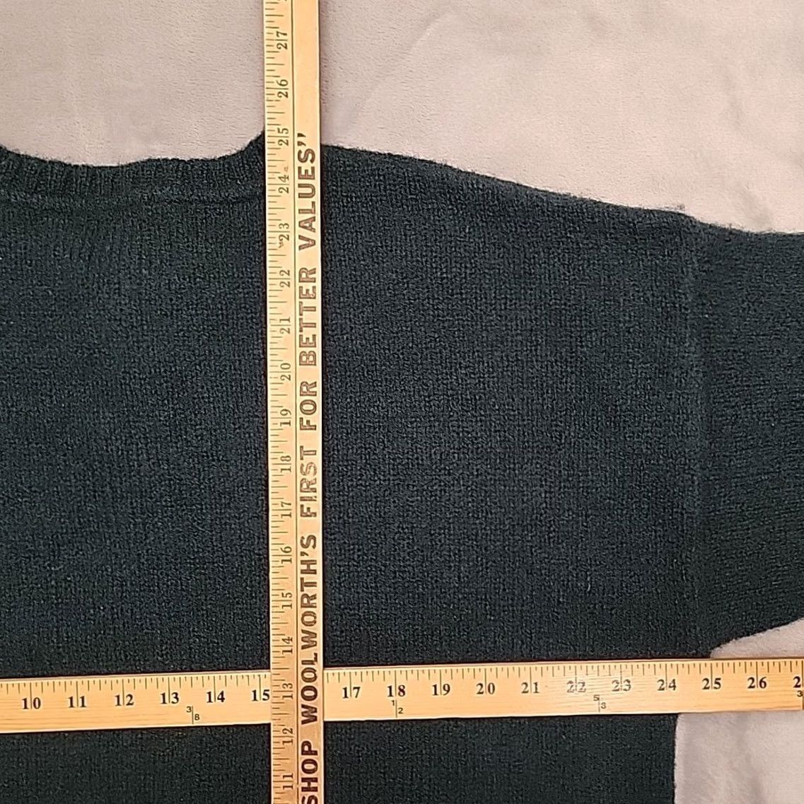 Vintage VINTAGE Woolrich Sweater XL Men Green Wool Knit Made in USA Pullover Crew Neck Long Sleeve All Seasons Casual Snug Solid Pattern Size US XL / EU 56 / 4 - 8 Thumbnail