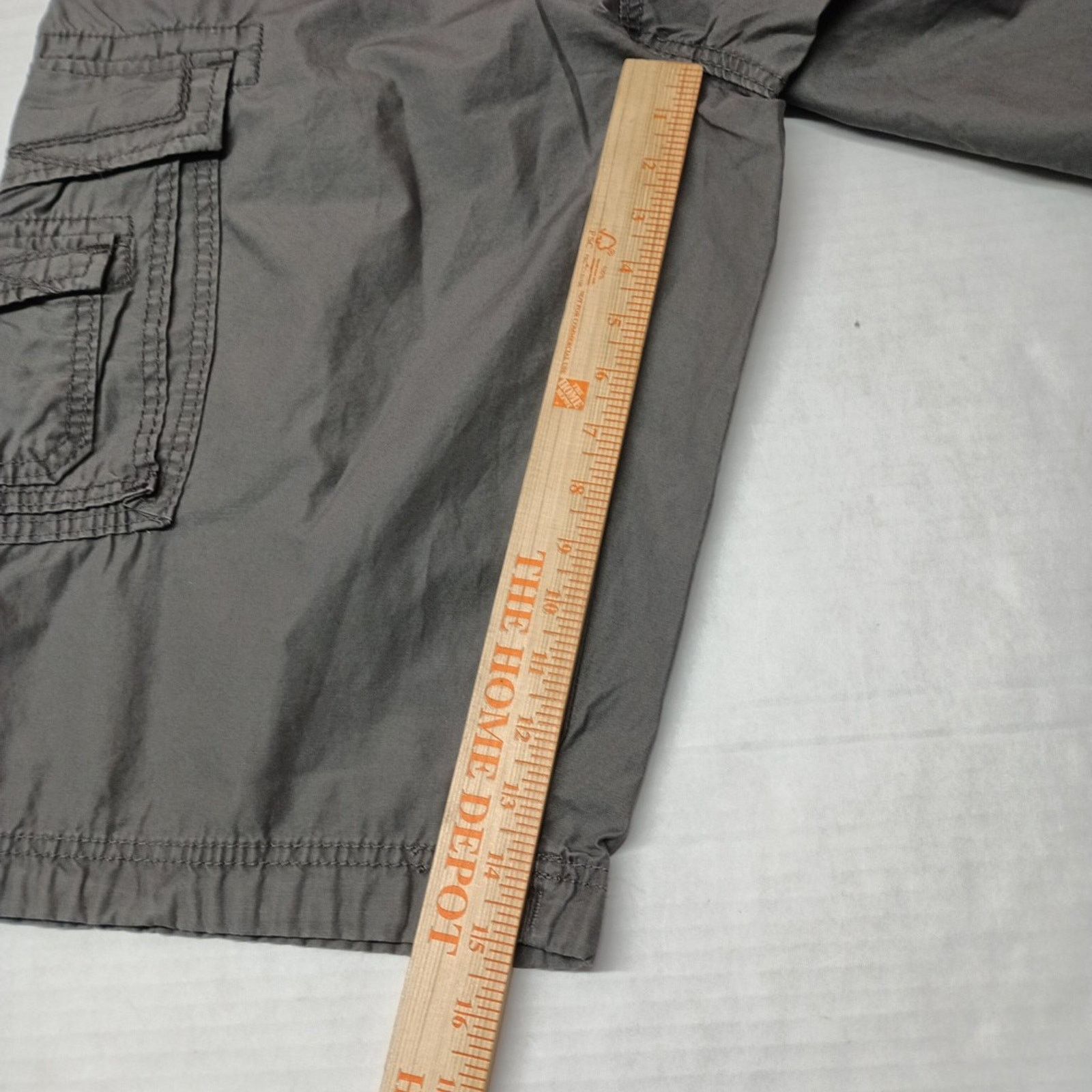 UNIONBAY Unionbay Men's Cargo Shorts Size 38 Gray Goose + Belt Cotton Size US 38 / EU 54 - 2 Thumbnail