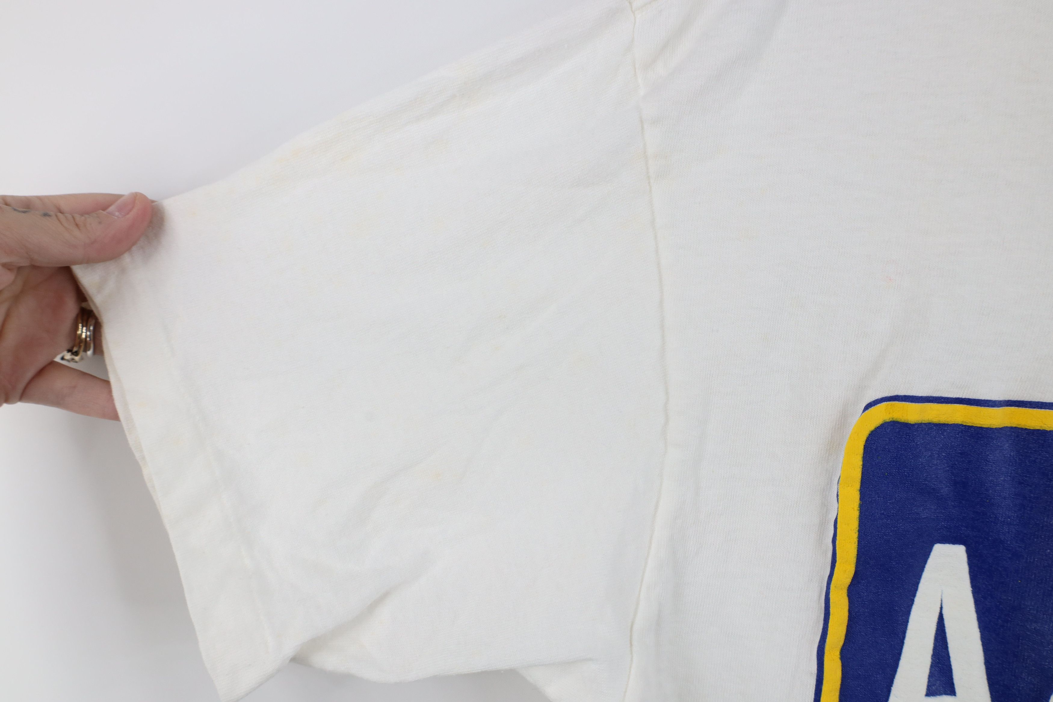 Vintage Vintage 70s University of Michigan Ann Arbor Lawyer T-Shirt Size US L / EU 52-54 / 3 - 10 Thumbnail