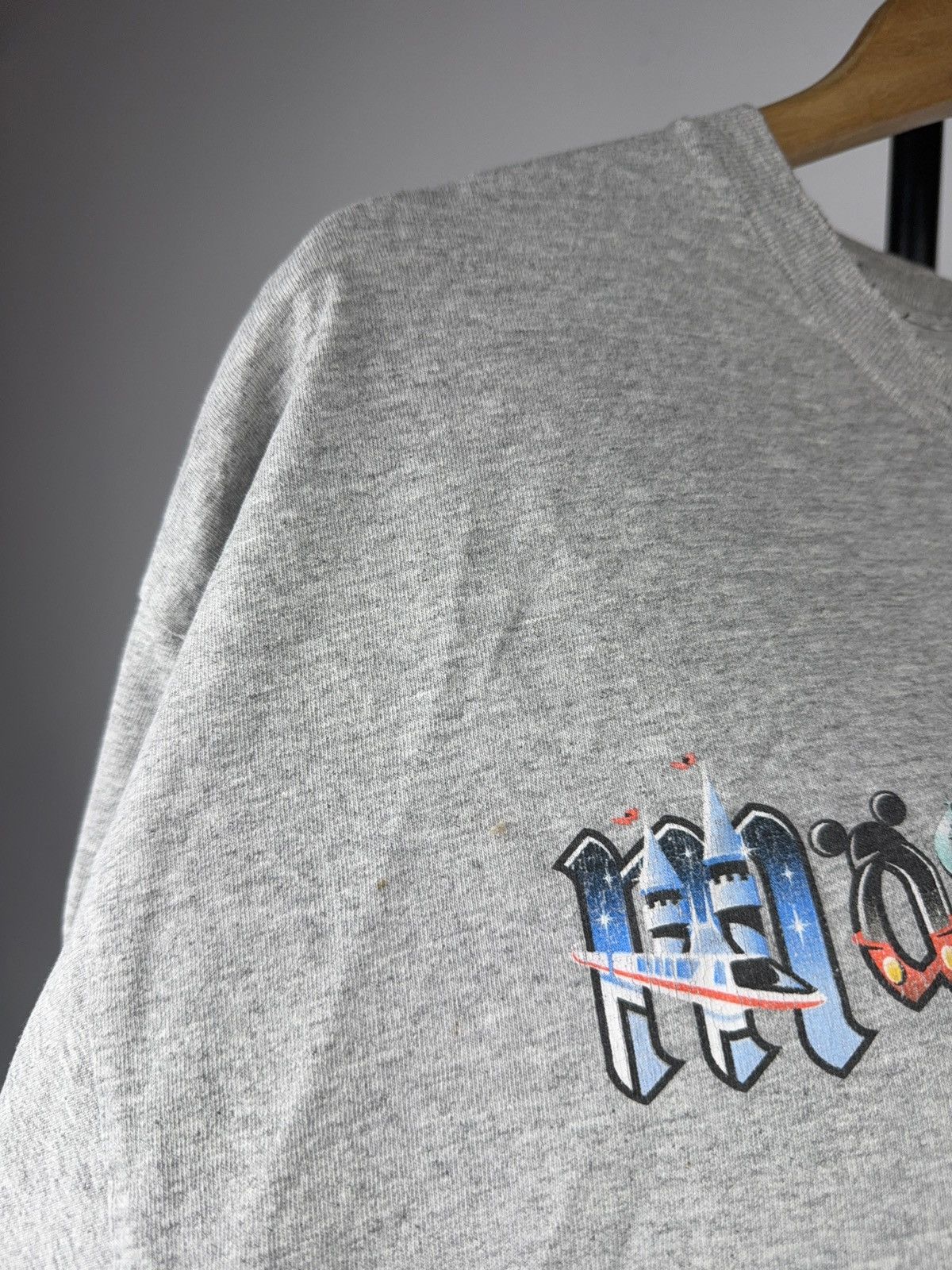 Disney Vintage 90s Retro Walt Disney World Magic Kingdom T-Shirt Size US XL / EU 56 / 4 - 5 Thumbnail