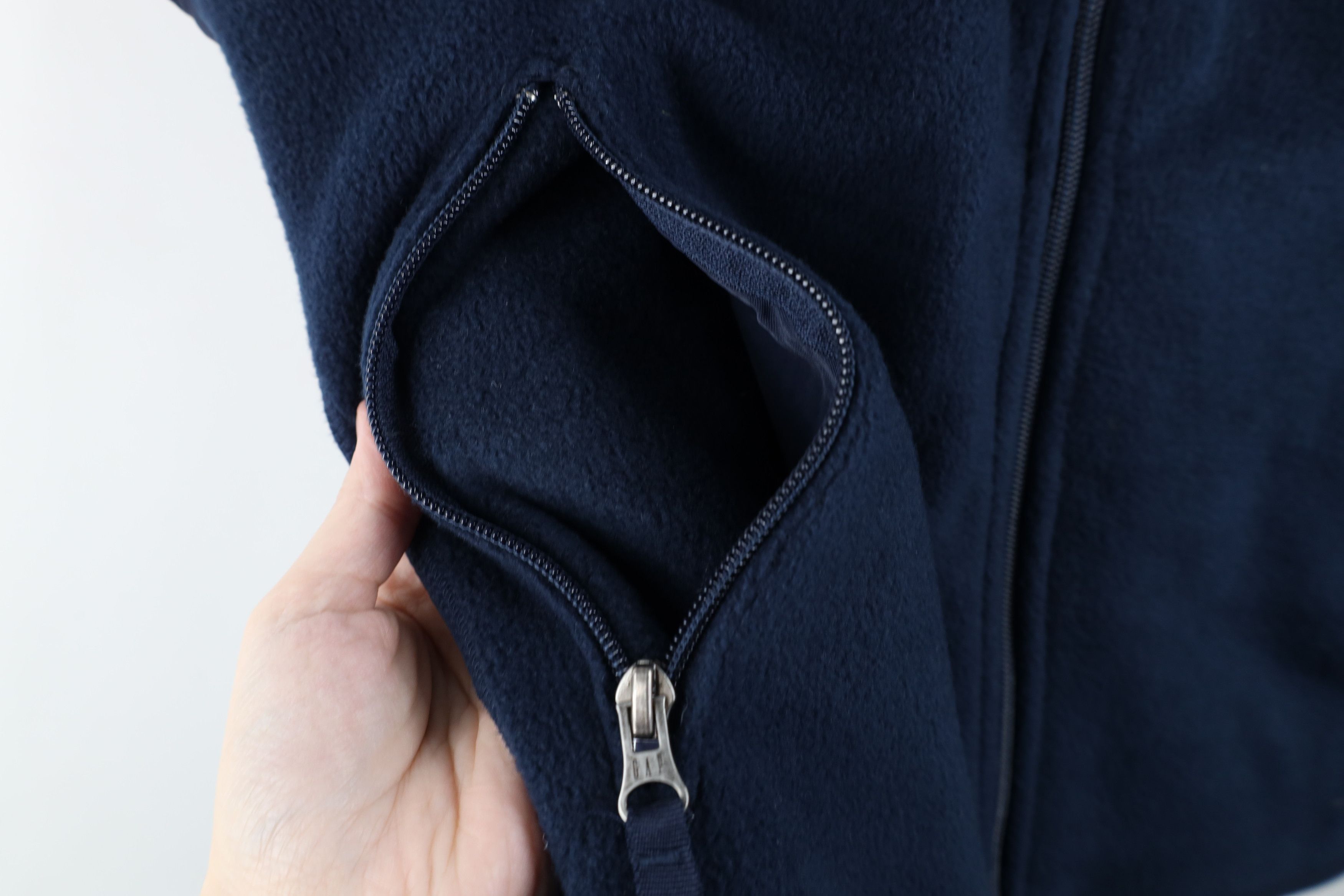 Gap × Vintage Vintage 90s Gap Faded Blank Full Zip Fleece Vest Jacket Blue Size US S / EU 44-46 / 1 - 8 Thumbnail
