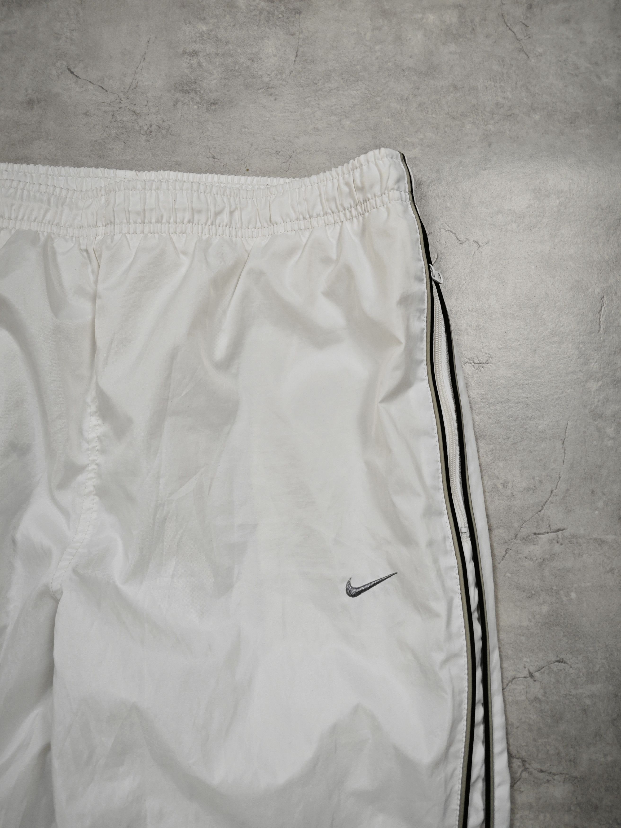 Nike Nike Vintage Track Pants Size US 34 / EU 50 - 3 Thumbnail