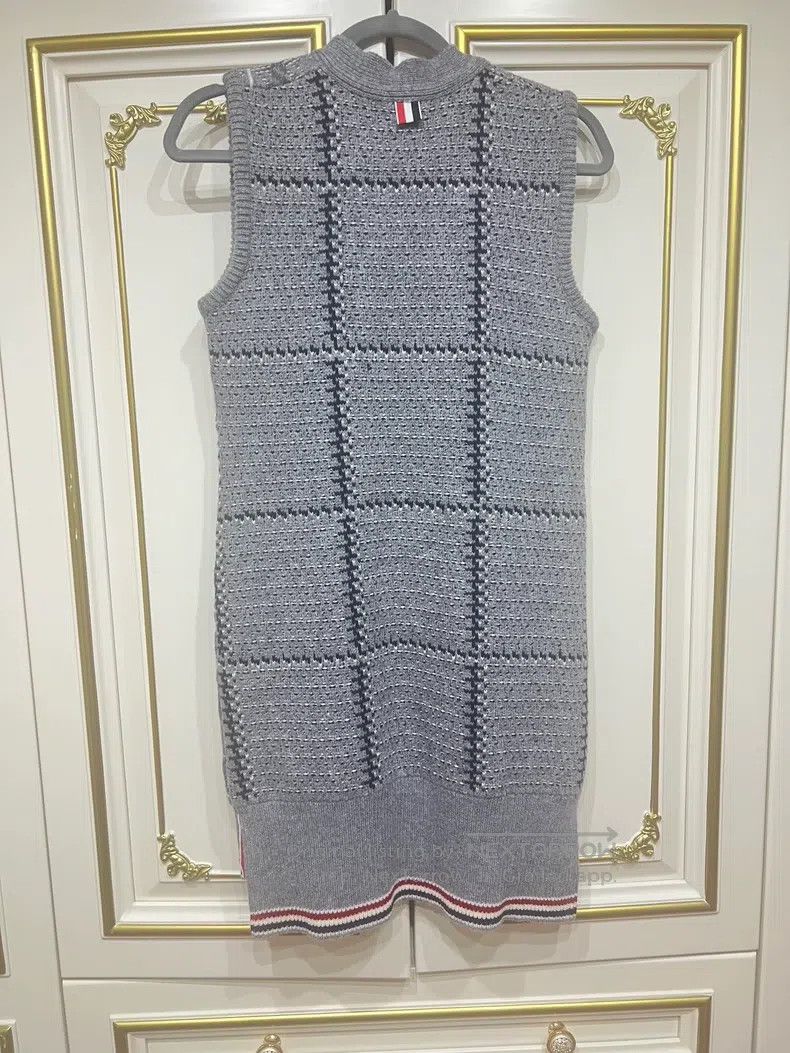Thom Browne Thom Browne Gray sweater vest Size XS / US 0-2 / IT 36-38 - 2 Thumbnail