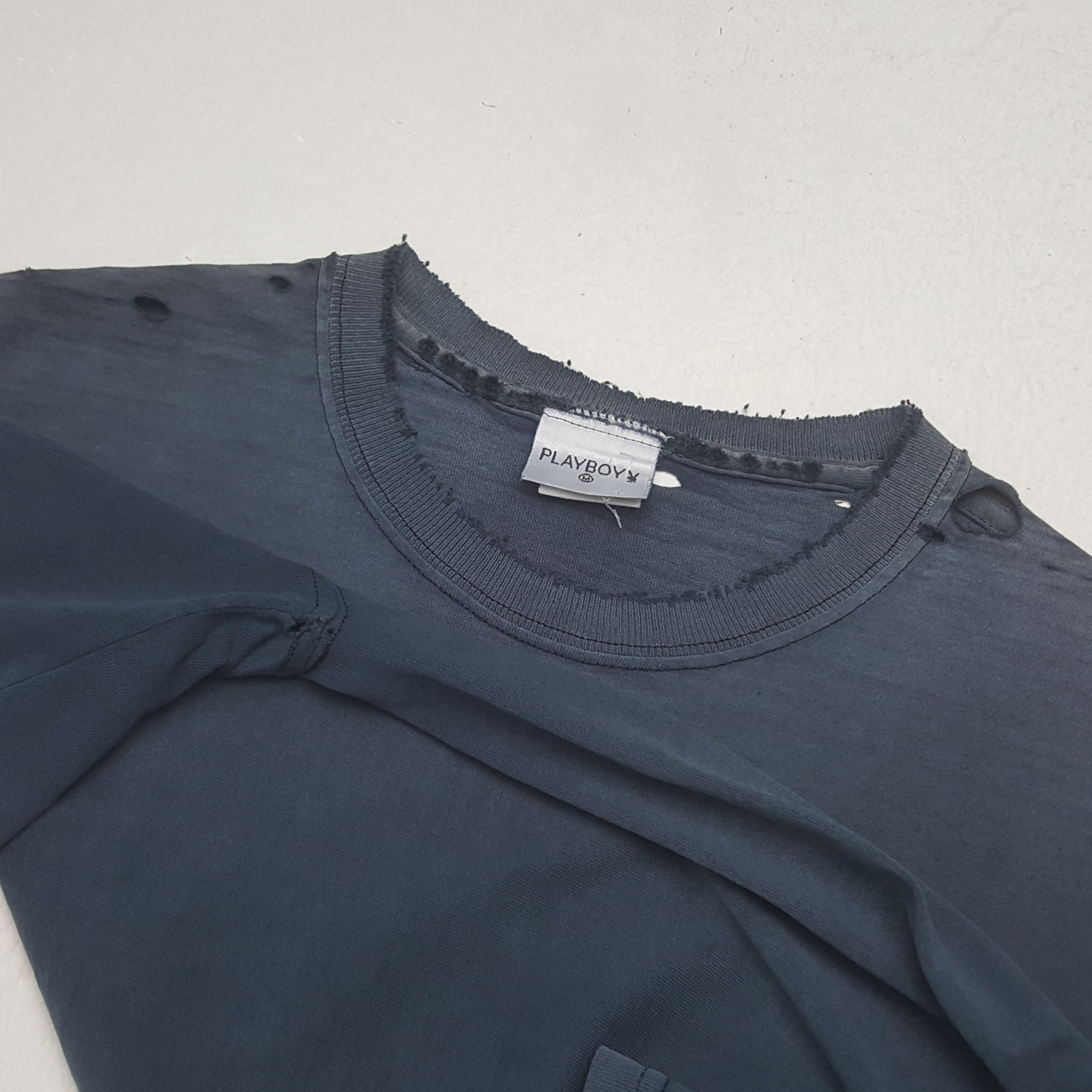 Playboy Vintage Playboy Distressed 007 James Bond Tshirt C299N5 Size US M / EU 48-50 / 2 - 4 Thumbnail