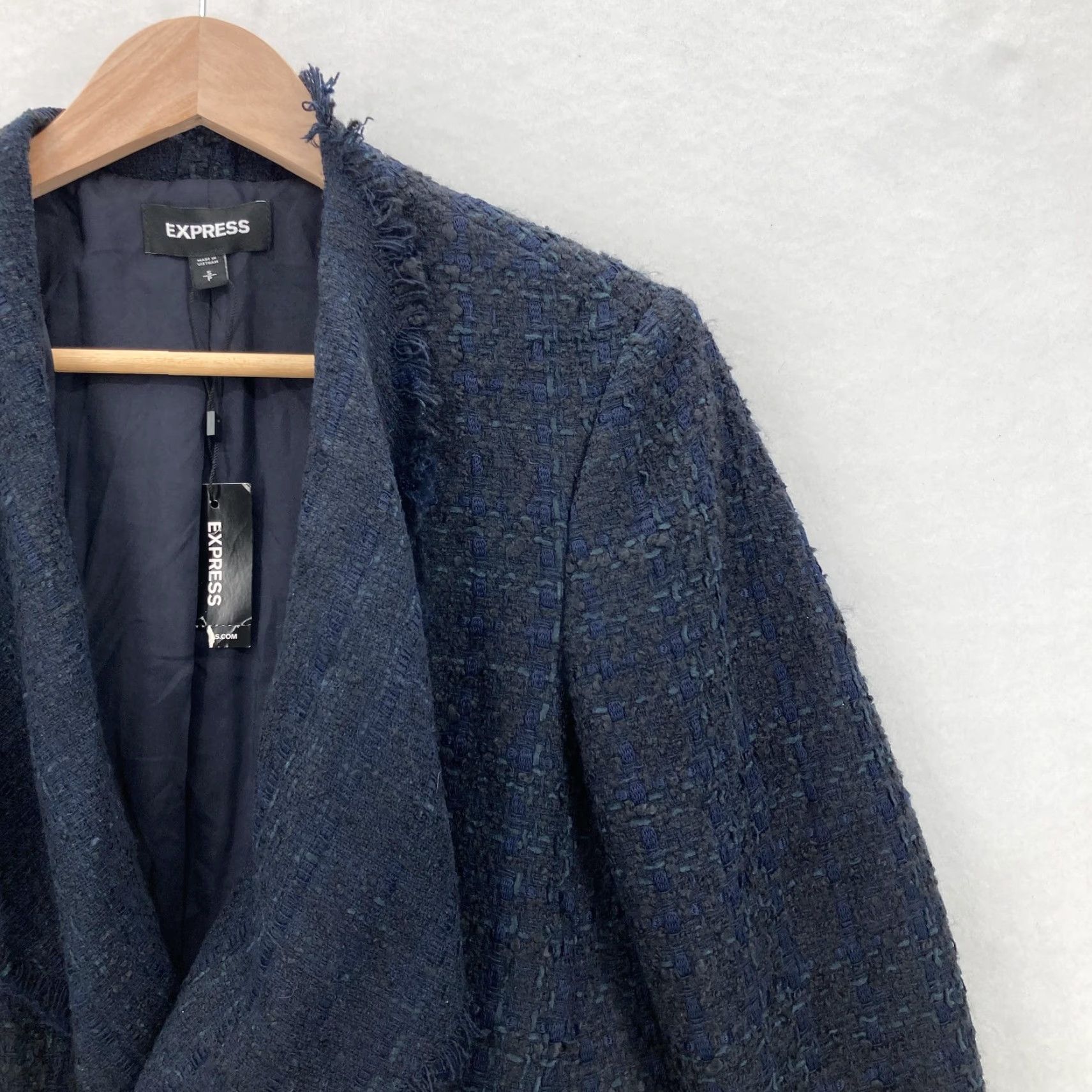 Express VINTAGE Express Blazer Womens Small Navy Blue Tweed Boucle Fringe Open Front Jacket NWT Size S / US 4 / IT 40 - 2 Thumbnail