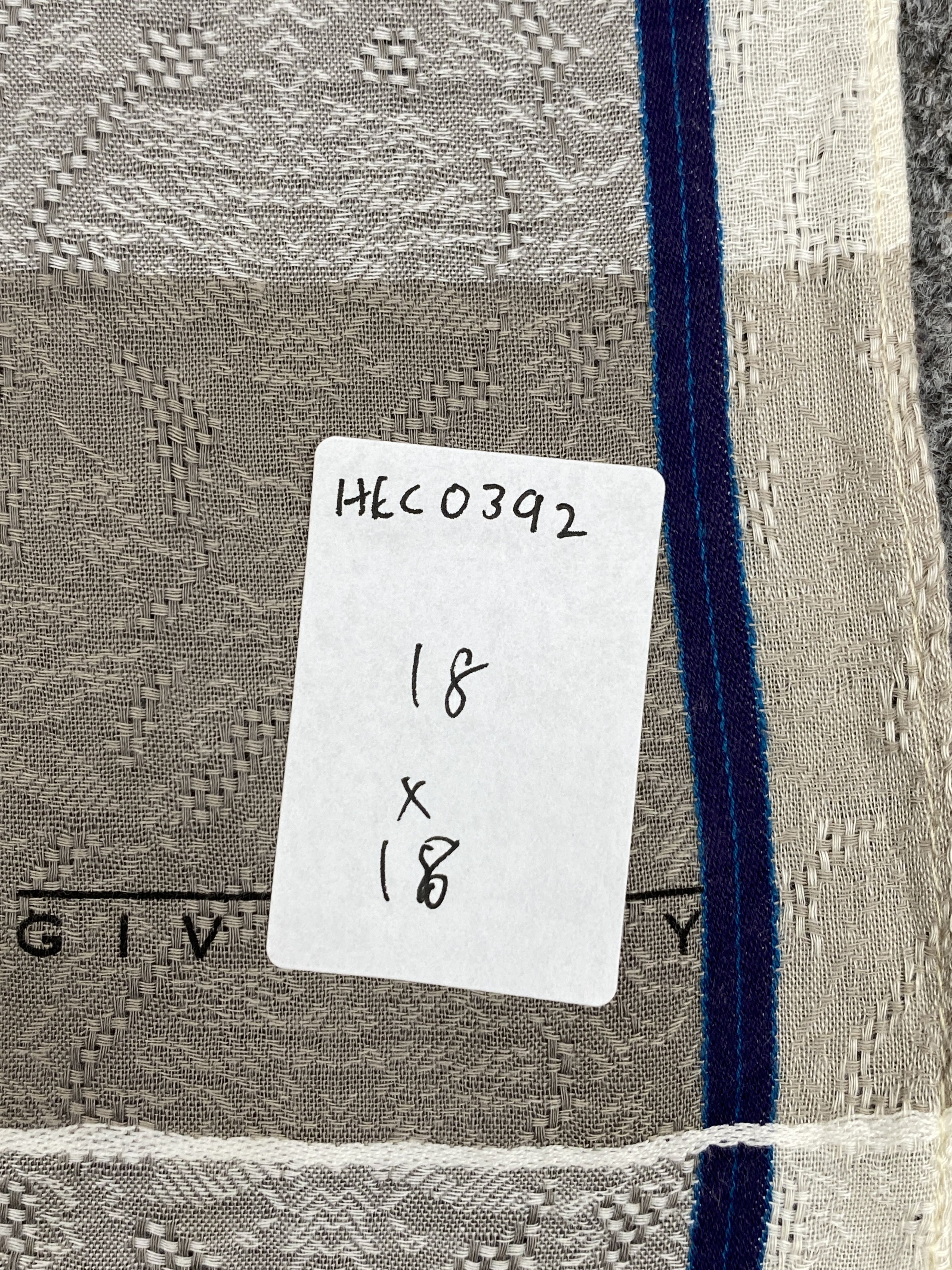 Givenchy Givenchy Bandana / Handkerchief / Neckerchief HKC0392 Size ONE SIZE - 7 Thumbnail