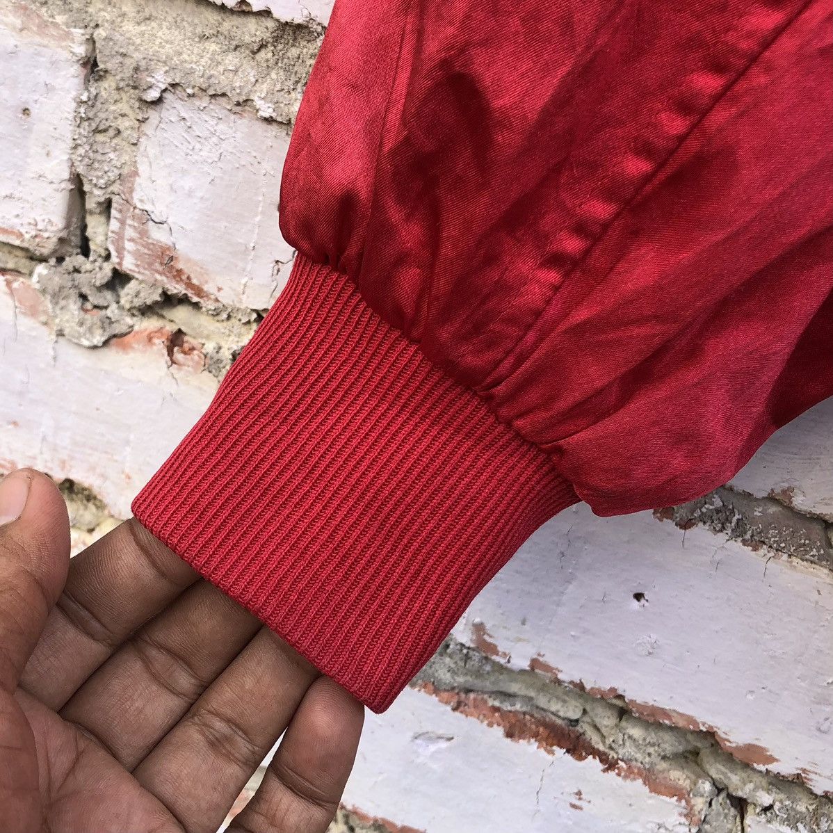 Adidas Vintage 80/90s Adidas Big Logo Descente Nylon Bomber Jacket Size US M / EU 48-50 / 2 - 16 Thumbnail