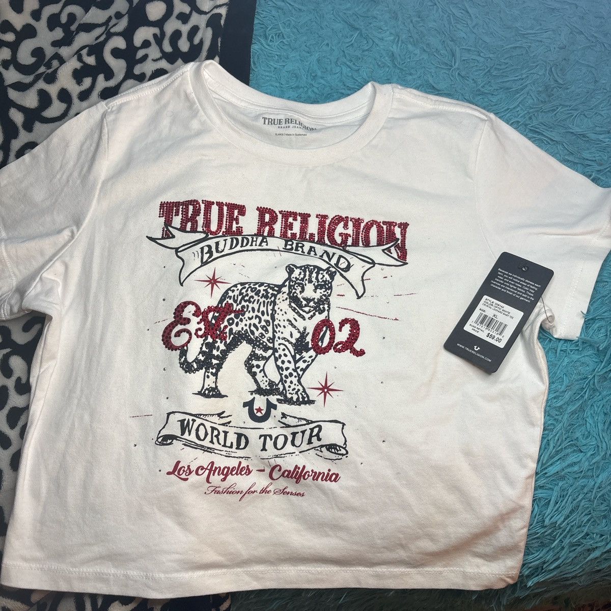 True Religion True Religion Rhinestone Leopard Cropped Baby Tee White Size XL / US 12-14 / IT 48-50 - 3 Thumbnail