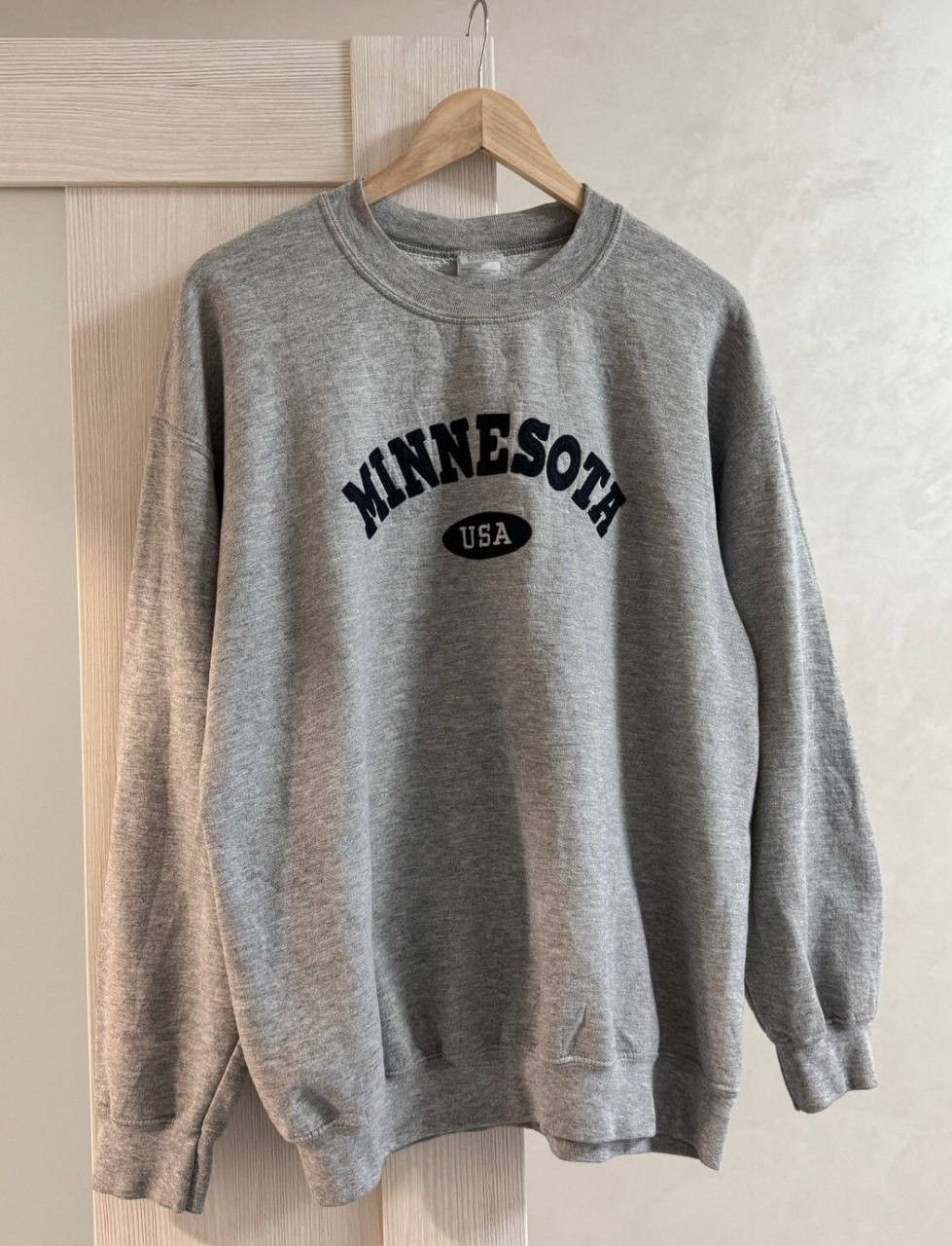 Vintage Vintage Grey Minnesota Spellout Hoodie Crazy USA Size US L / EU 52-54 / 3 - 1 Thumbnail