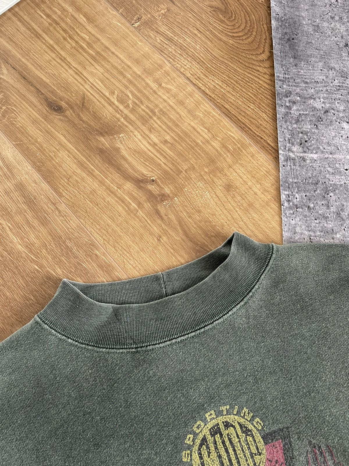 Other Vintage 90’s Y2K Style American Techno Casual Sweatshirt Size US M / EU 48-50 / 2 - 8 Thumbnail