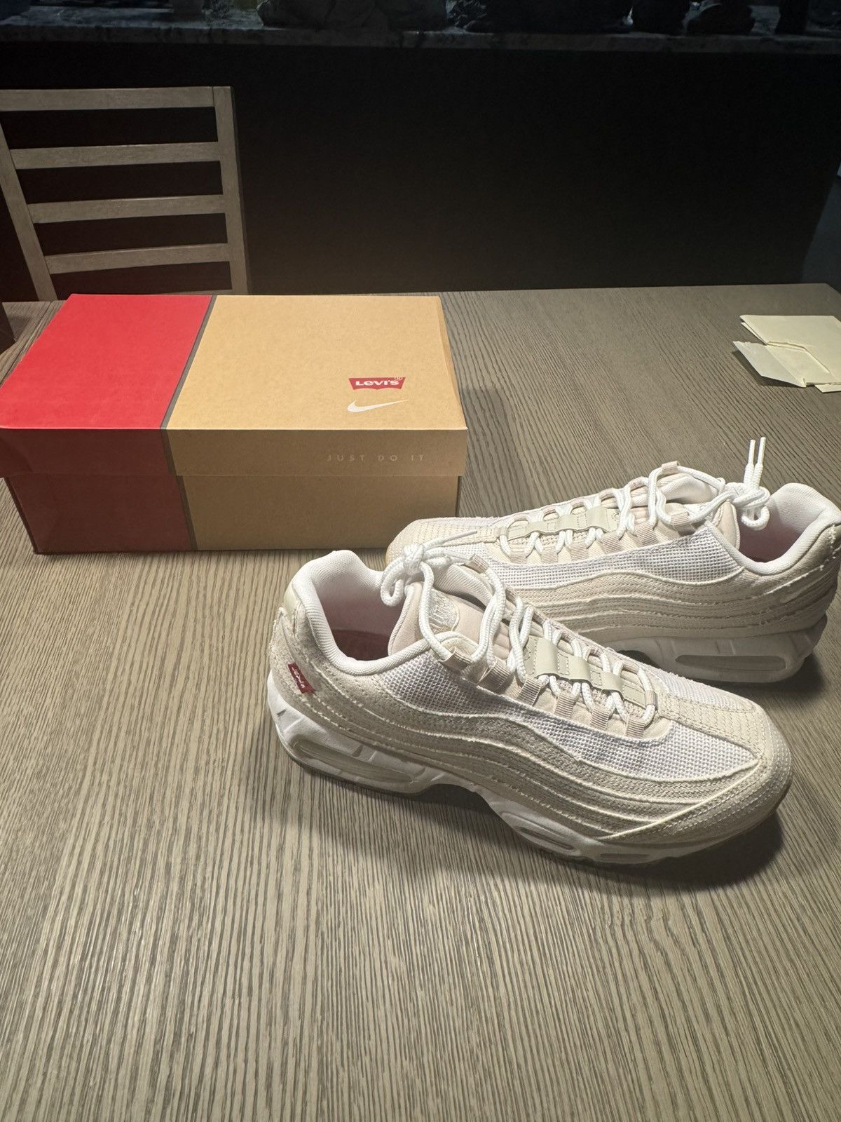 Levi's × Nike Nike Levis Air Max 95 Size US 12 / EU 45 - 9 Thumbnail