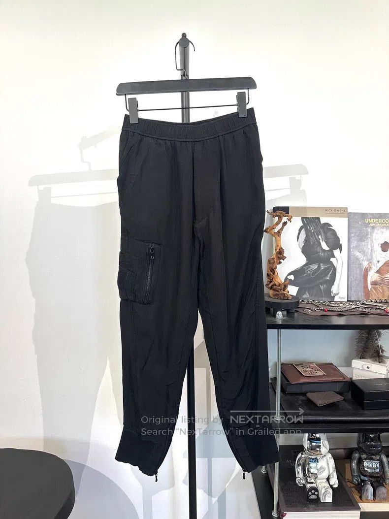 Julius size S Nylon cargo long pants