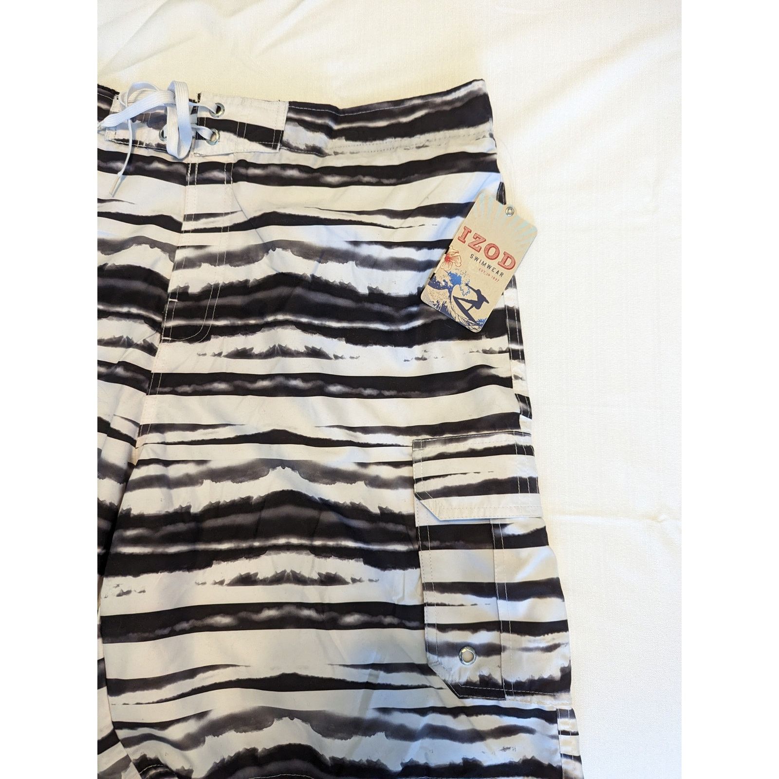 Izod IZOD White Black Striped Men's Swim Trunks XXL NEW Summer Size US 40 / EU 56 - 9 Thumbnail