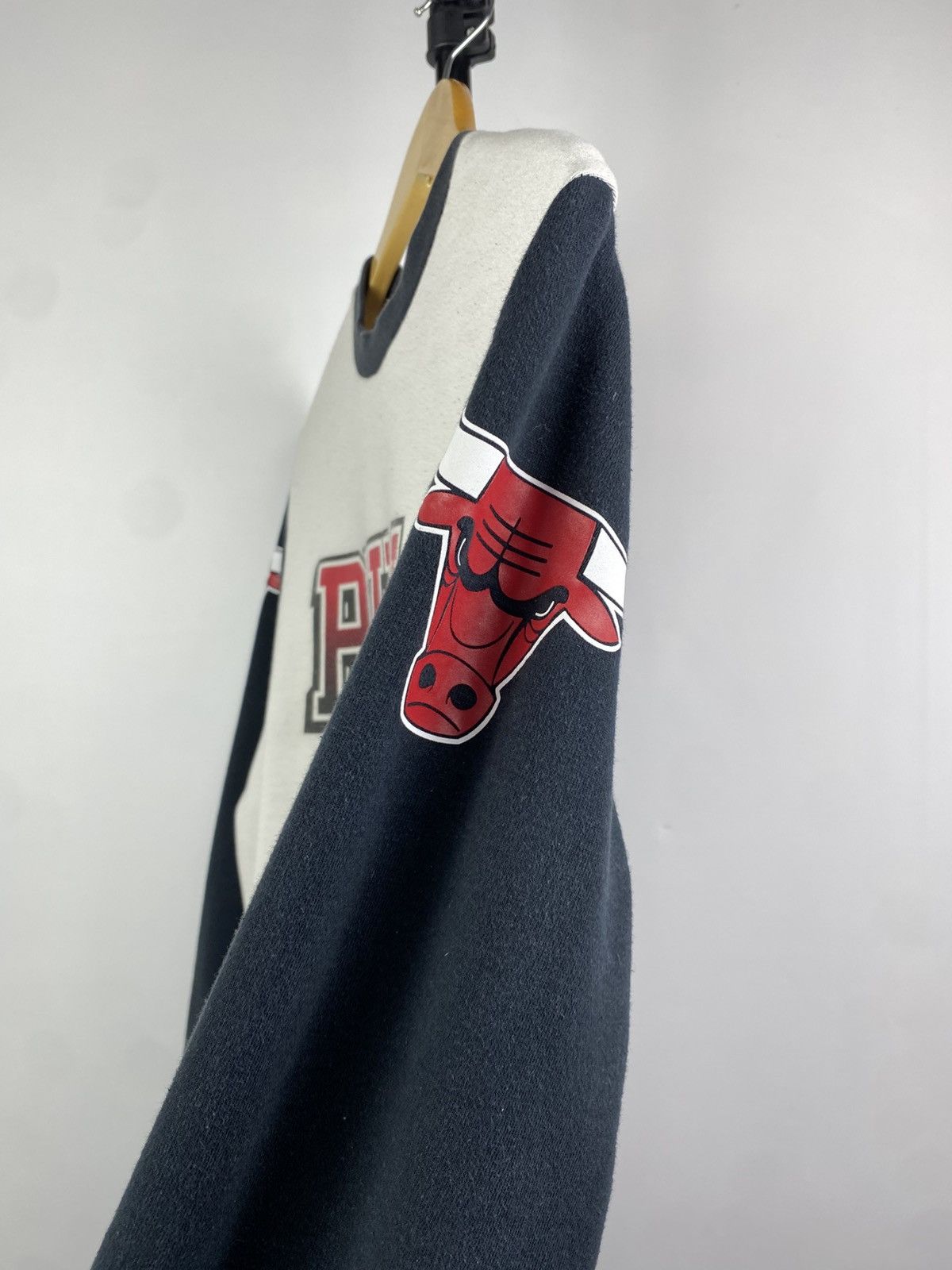 Mitchell & Ness Mitchell & Ness Chicago Bulls Michael Jordan Sweatshirt Size US M / EU 48-50 / 2 - 7 Thumbnail