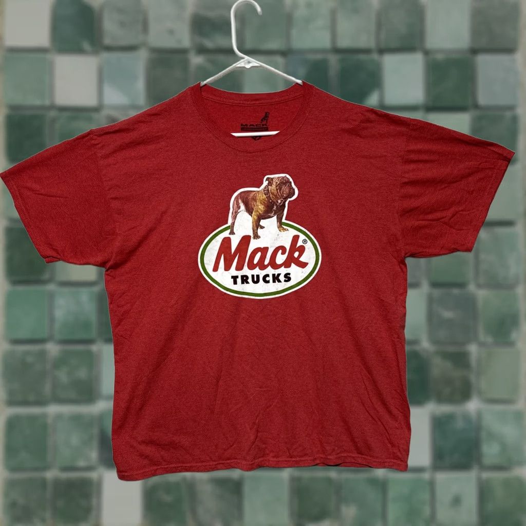 Etro Mack Trucks T-Shirt XL Red Retro Trucking Bulldog Logo Short Sleeve Heather Men Size US XL / EU 56 / 4 - 1 Thumbnail