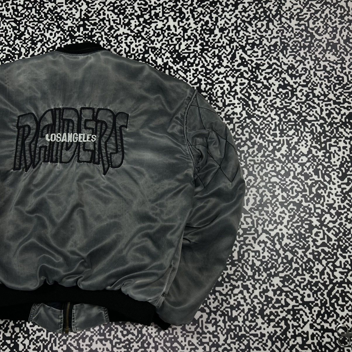 NFL Vintage 90s NFL Raiders LA Bomber Jacket Retro USA Style Size US M / EU 48-50 / 2 - 8 Thumbnail