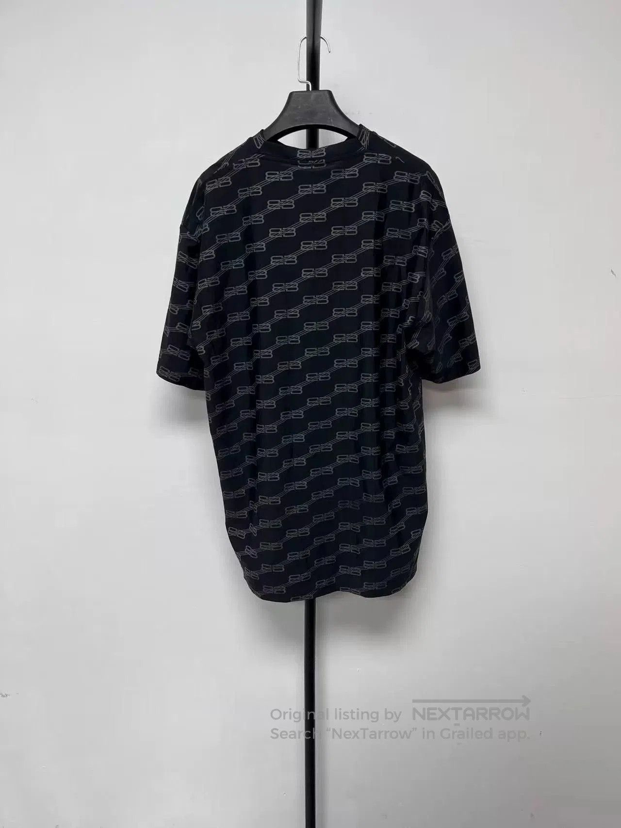 Balenciaga Balenciaga Men's Oversized Print Crewneck T-shirt. Size US XS / EU 42 / 0 - 2 Thumbnail