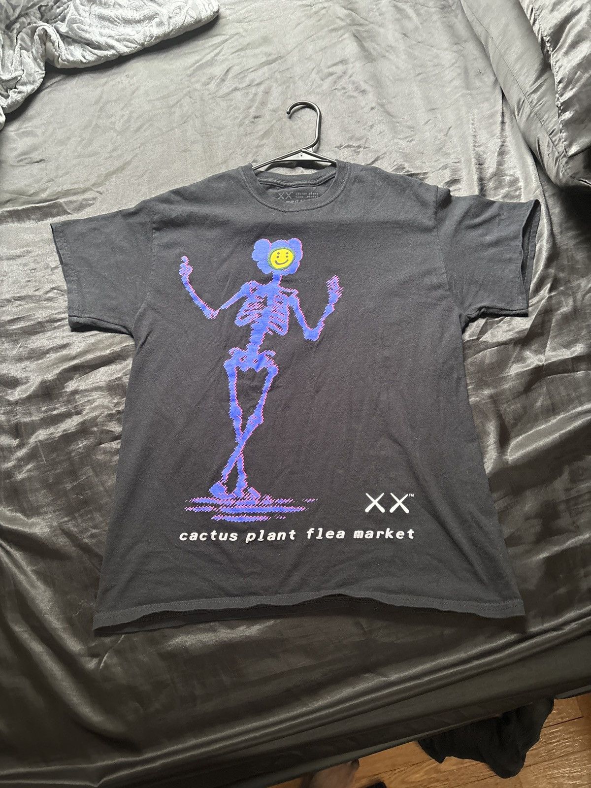 Kaws KAWS x Cactus Plant Flea Market T-shirt Size US M / EU 48-50 / 2 - 1 Thumbnail