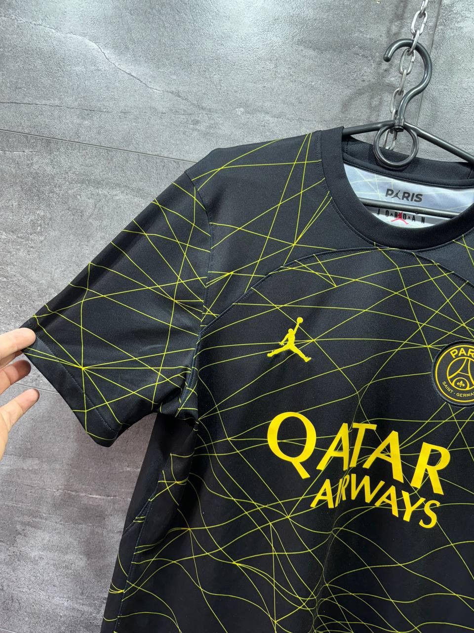 Jordan Brand Nike AIR JORDAN PARIS SAINT-GERMAIN 2023/24 STADIUM Jersey Size US L / EU 52-54 / 3 - 4 Thumbnail