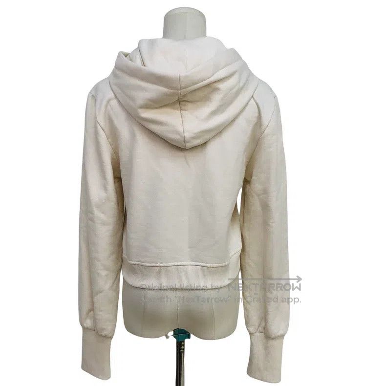 Fendi Fendi Velvet Big Logo Hoodie Size S / US 4 / IT 40 - 2 Thumbnail