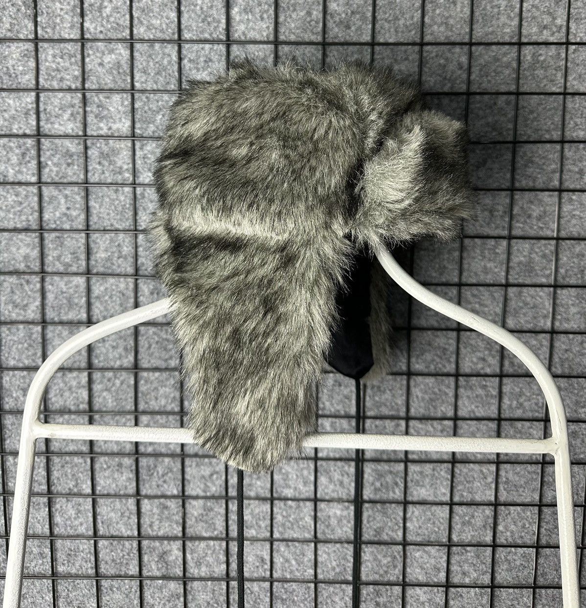 Vintage Streetwear Y2K Style Faux Fur Trapper Ushanka Hat Size OS Size ONE SIZE - 1 Thumbnail