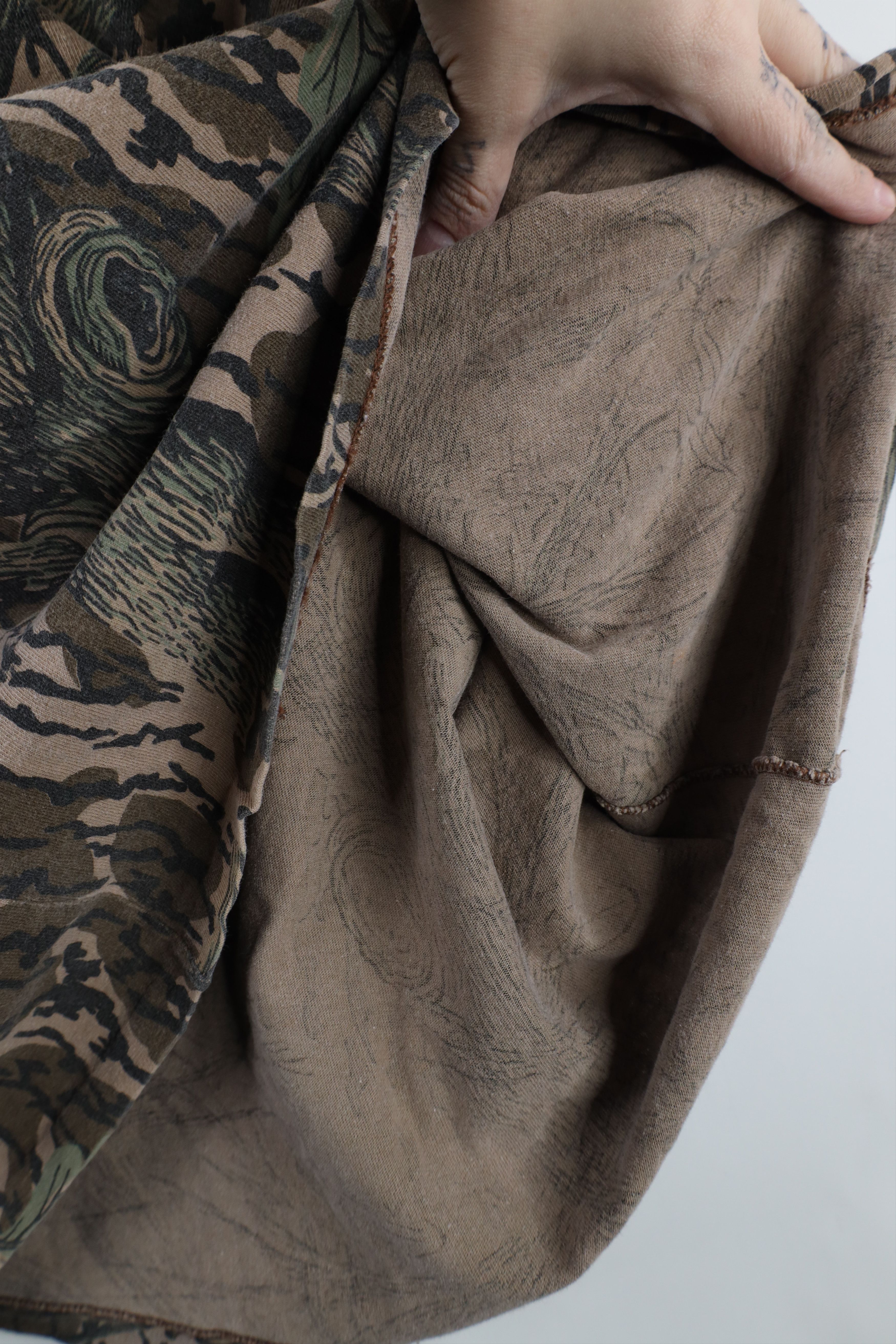 Vintage Vintage 90s Streetwear Mossy Oak Long Sleeve T-Shirt USA Size US XL / EU 56 / 4 - 8 Thumbnail