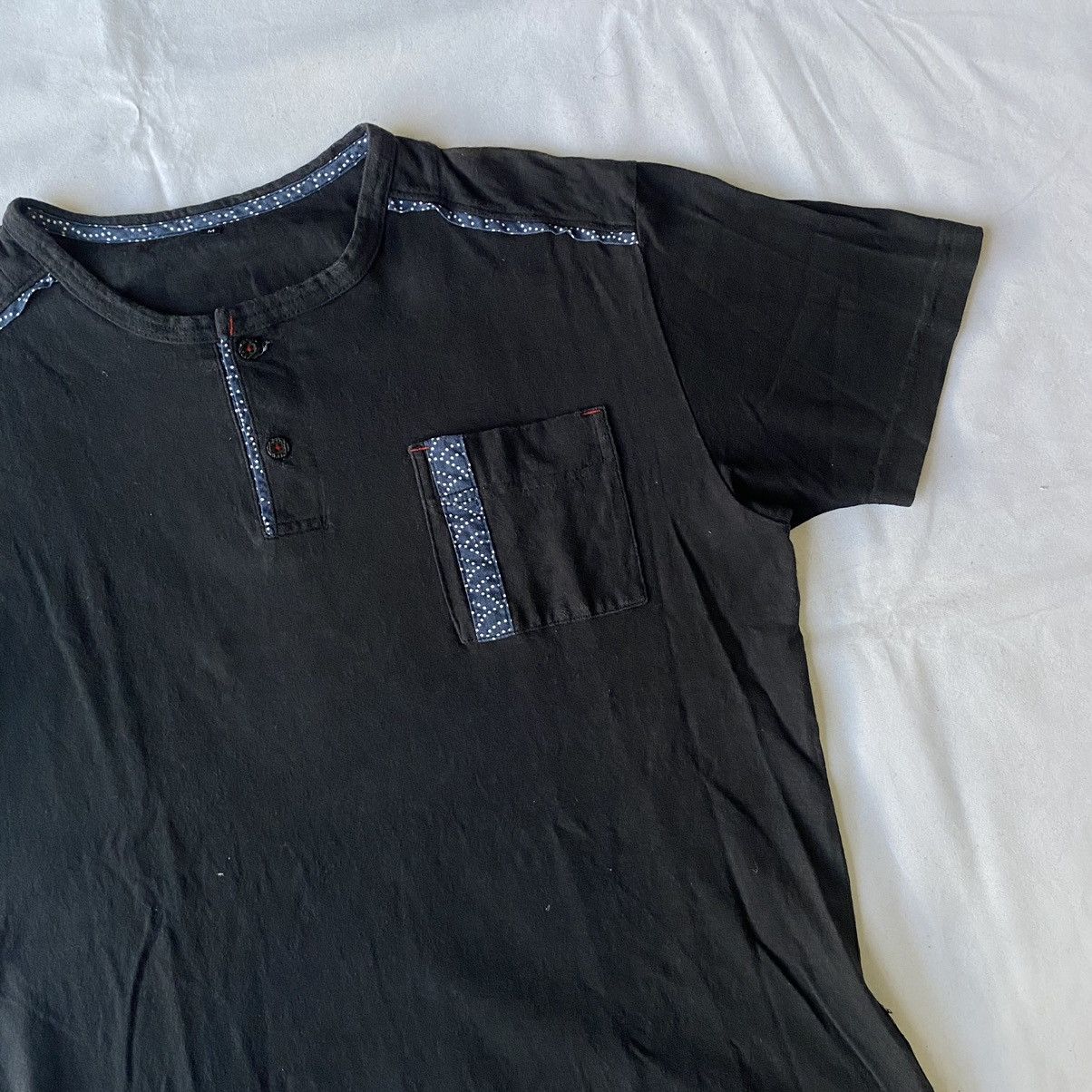 If Six Was Nine × Japanese Brand × semanticdesign Minimalist Japanese Sashiko Patch Pocket Accent Henley Tees Size US M / EU 48-50 / 2 - 4 Thumbnail
