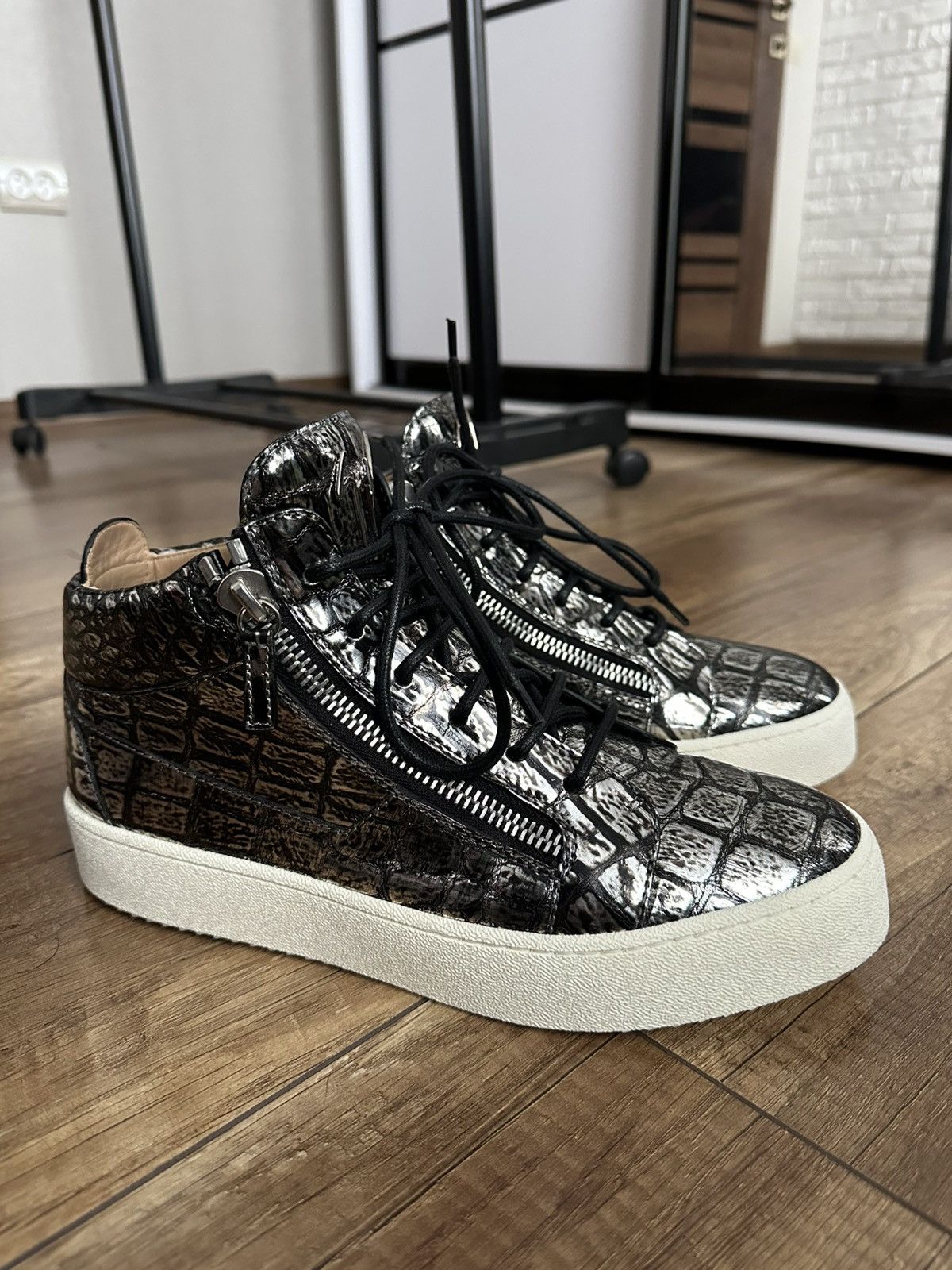 Giuseppe Zanotti Giuseppe Zanotti Kriss High Top Sneakers Shoes Size US 9 / EU 42 - 2 Thumbnail