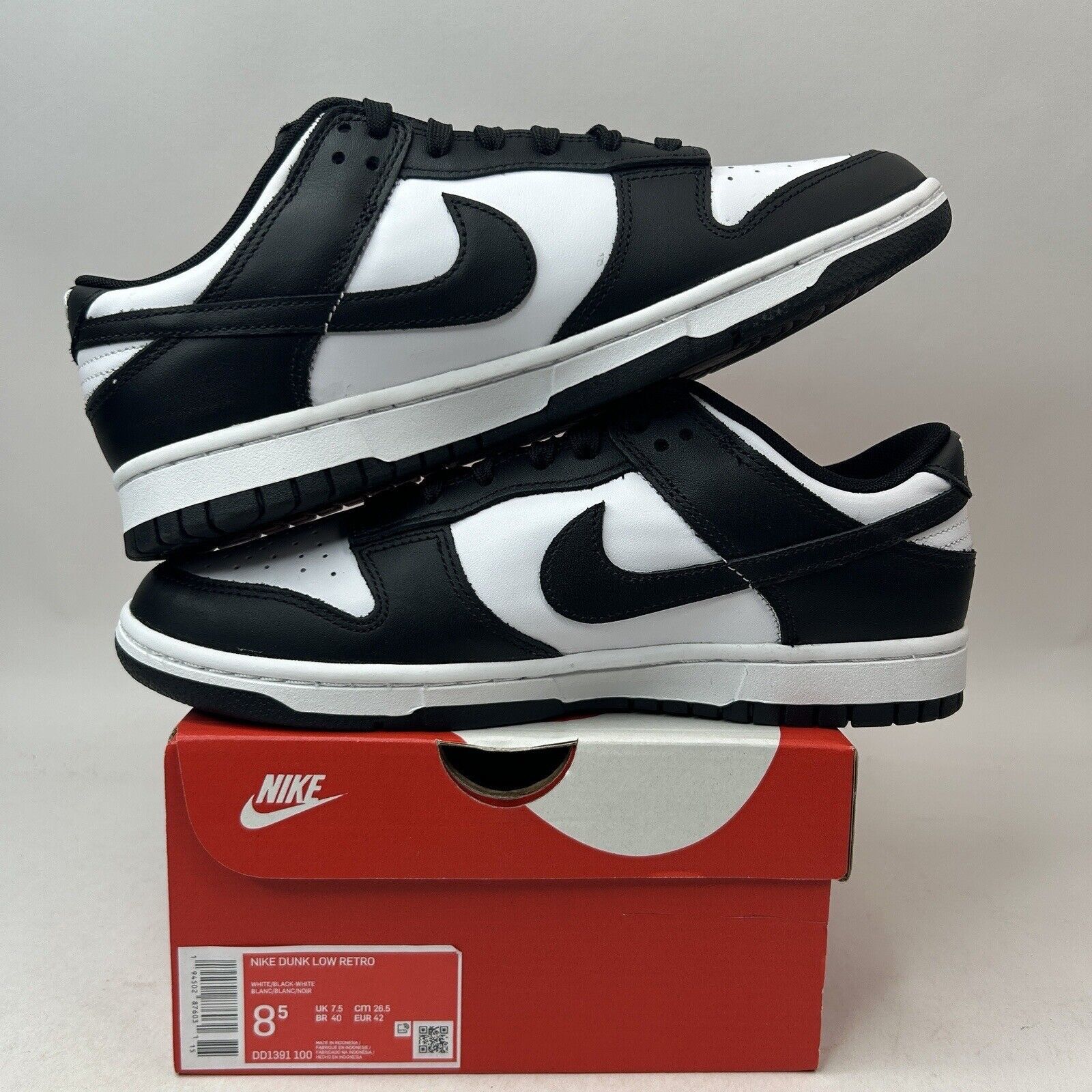 Nike Nike Dunk Low Retro “Black White/Panda” 2024 Size US 8.5 / EU 41-42 - 3 Thumbnail