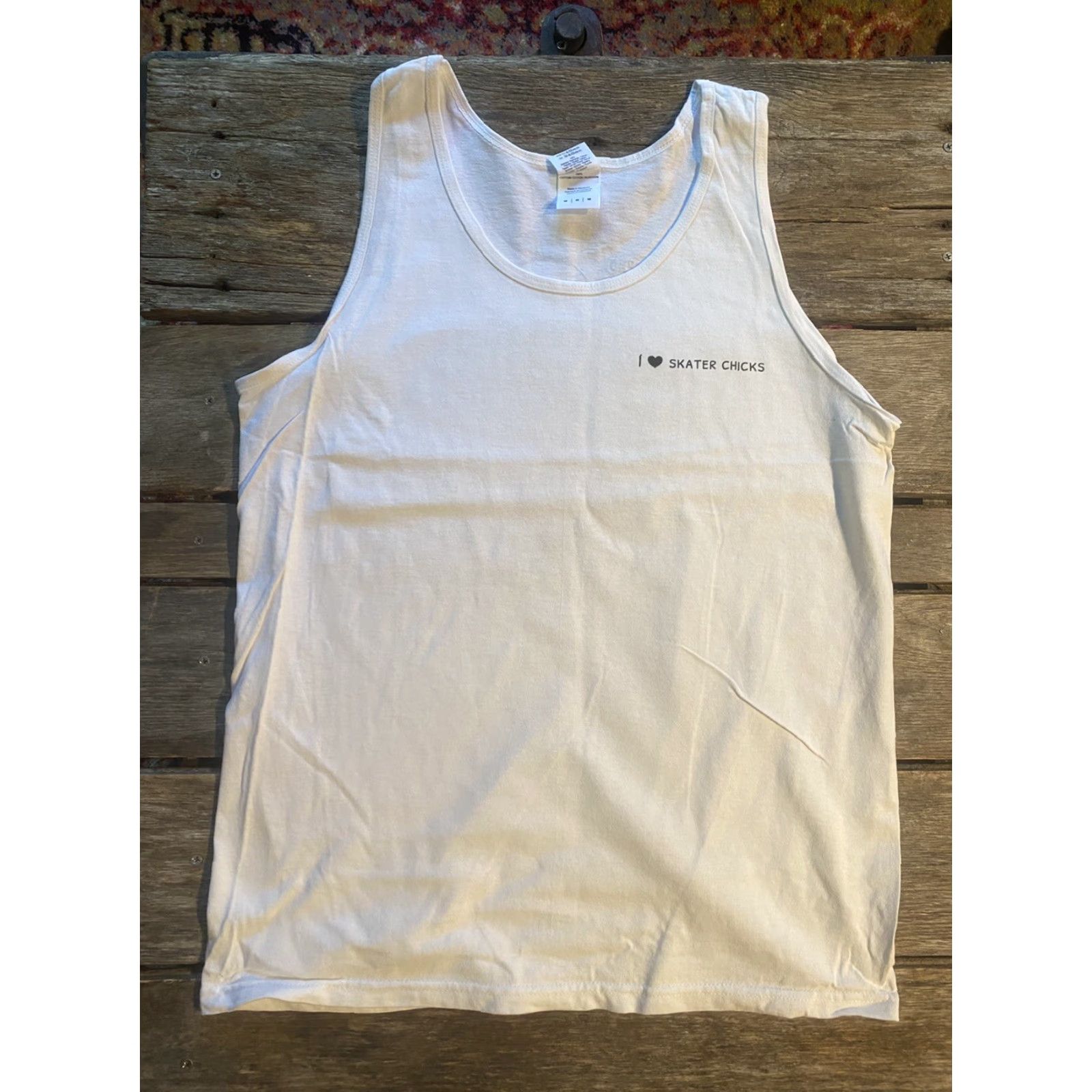 Gildan VINTAGE? No — I Love Skater Chicks Tank Top Shirt M Men White Cotton Gildan T-Shirt Sleeveless Round Neck Size US M / EU 48-50 / 2 - 3 Thumbnail