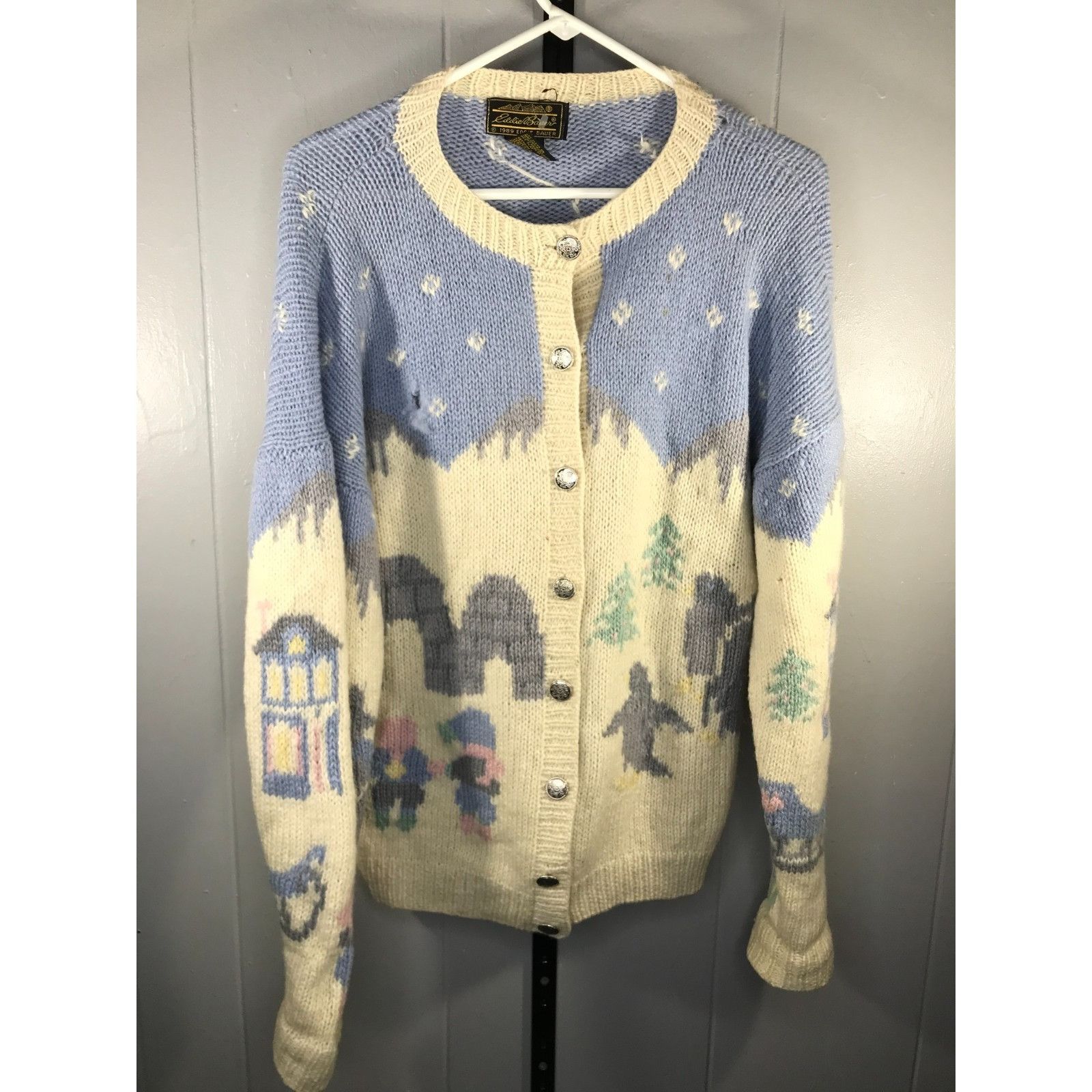 Eddie Bauer Vintage 80s Eddie Bauer Winter Scene Wool Metal Cardigan Swe Size L / US 10 / IT 46 - 1 Thumbnail