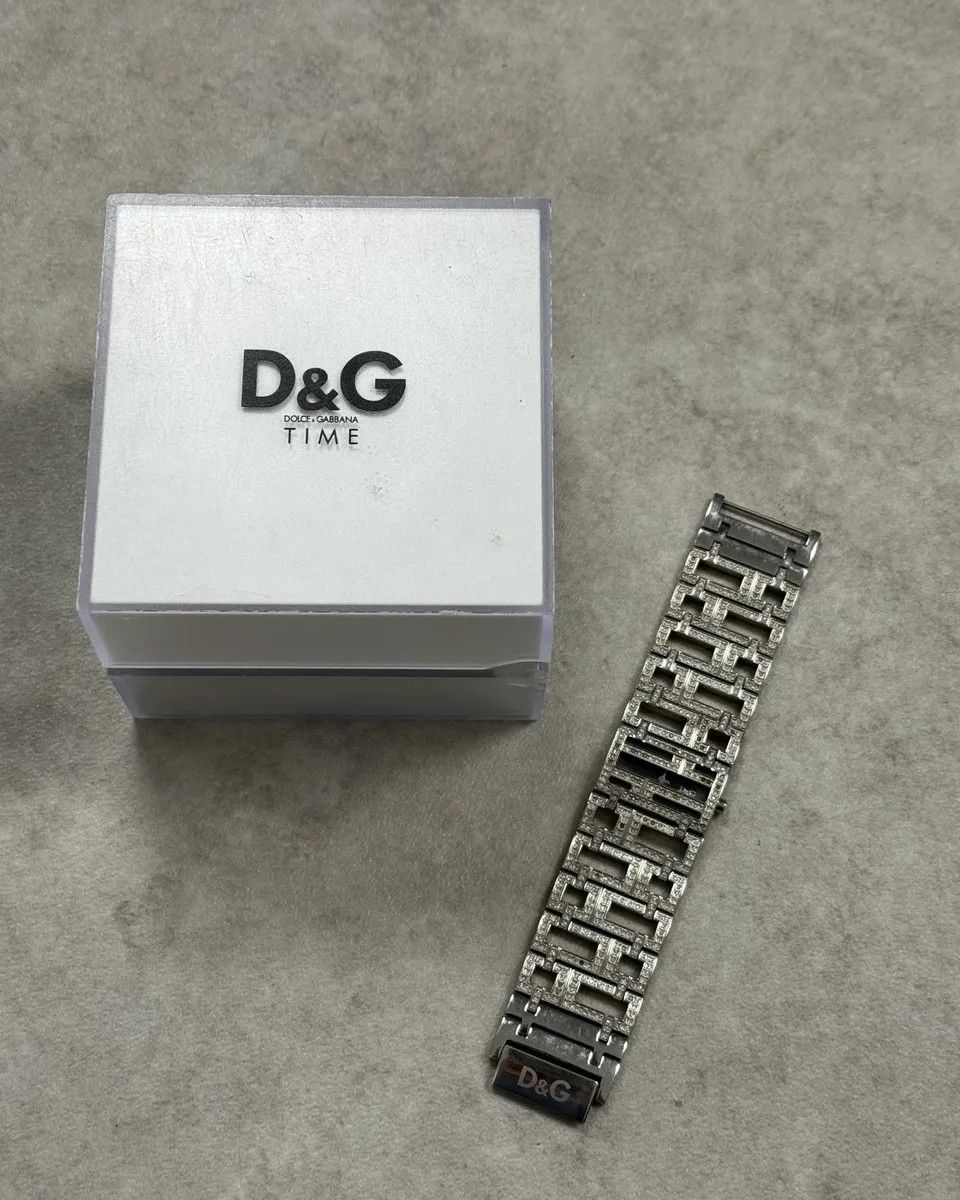 Dolce & Gabbana 2000s Dolce & Gabbana Labyrinth Pave Bracelet Watch Size ONE SIZE - 1 Thumbnail