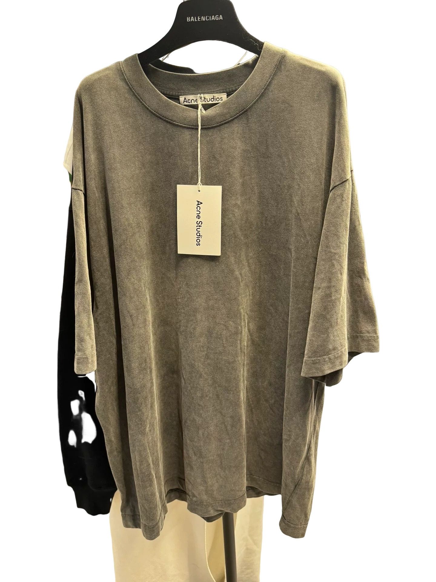 Acne Studios Acne Studios Washed Black Logo Patch T-Shirt XL Size US XL / EU 56 / 4 - 1 Thumbnail