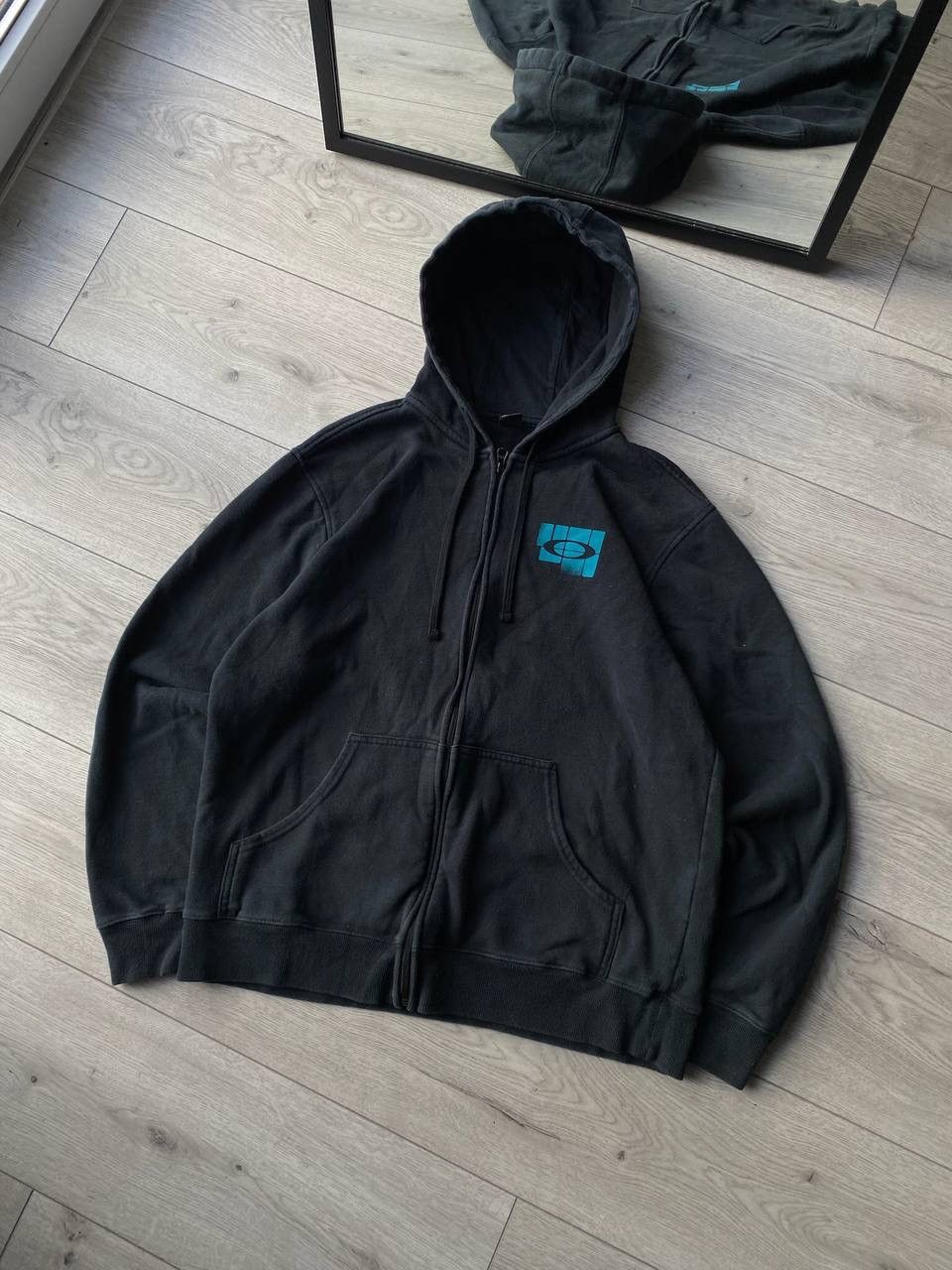 Oakley × Vintage Vintage Oakley Boxy Zip-up Archival Hoodie M Y2K Size US M / EU 48-50 / 2 - 4 Thumbnail