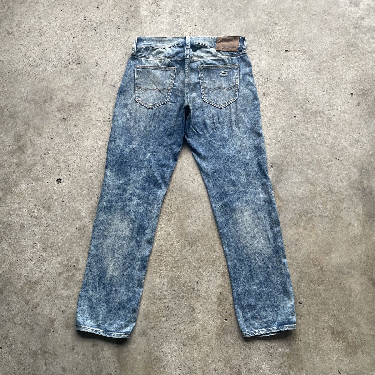American Eagle Outfitters American Eagle Outfitters Jeans Ripped Faded Distressed W31 Size US 31 - 11 Thumbnail