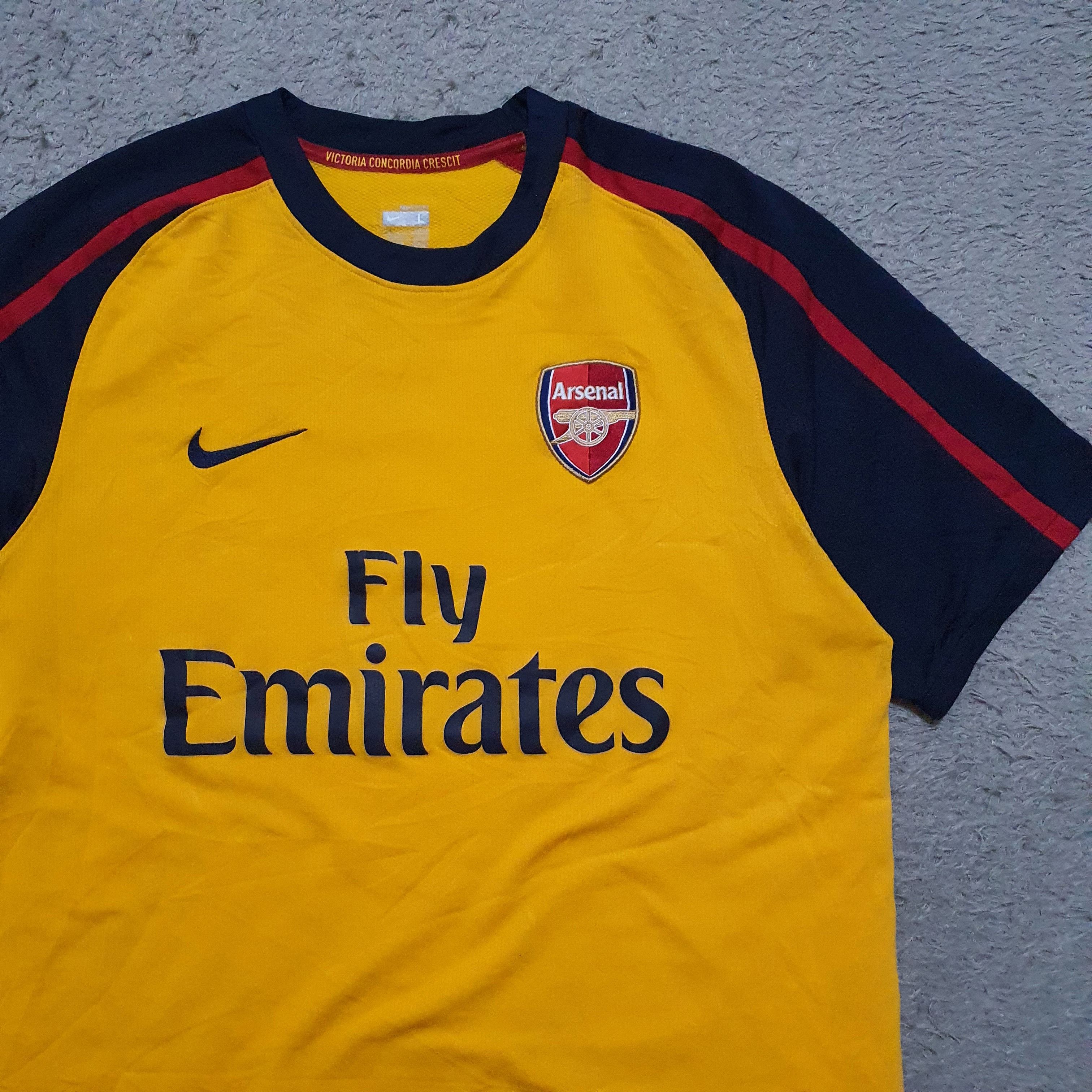 Nike Arsenal jersey Size US L / EU 52-54 / 3 - 4 Thumbnail