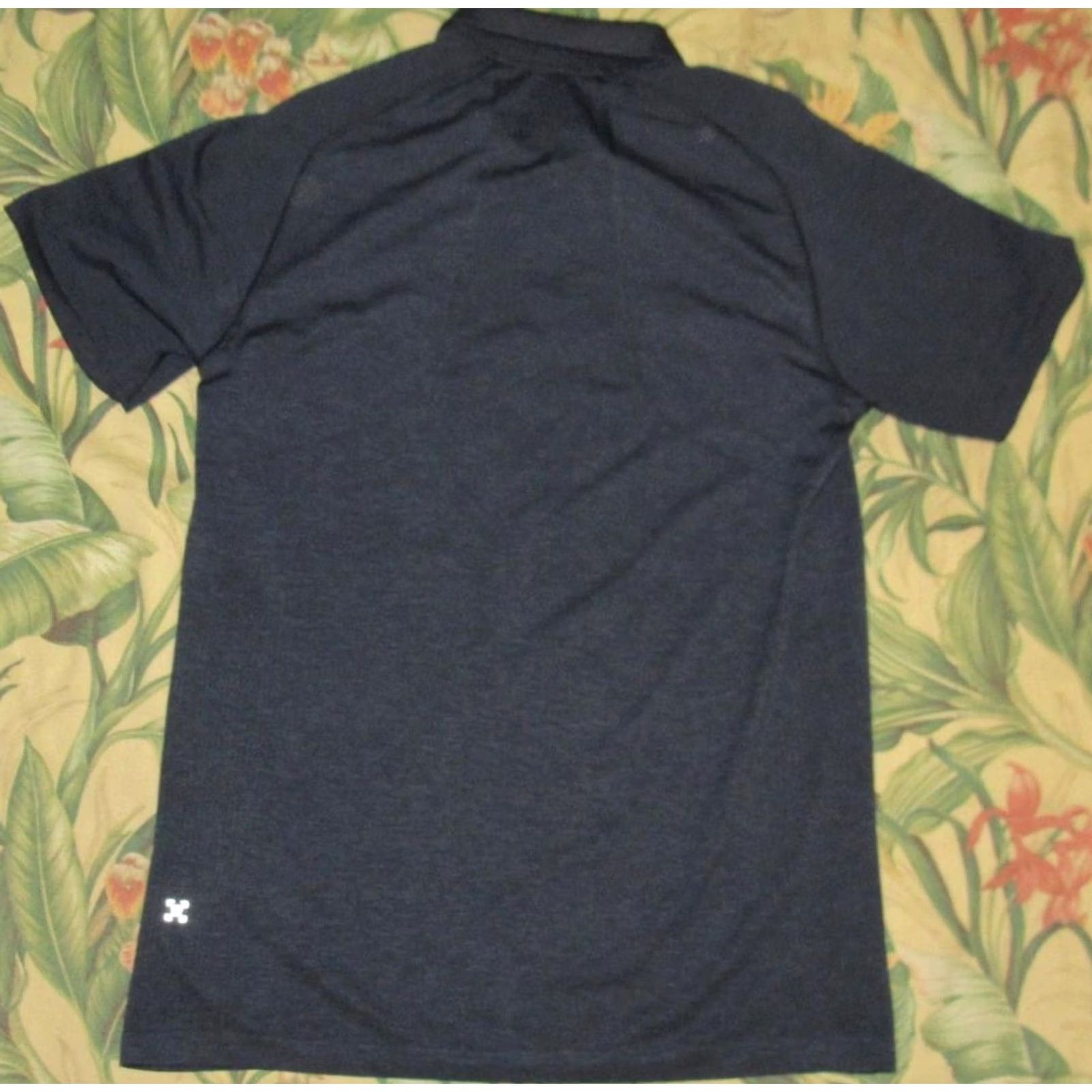 Lululemon LULULEMON Navy Blue Metal Vent Short Sleeve Polo Shirt Large Mens Size US L / EU 52-54 / 3 - 3 Thumbnail