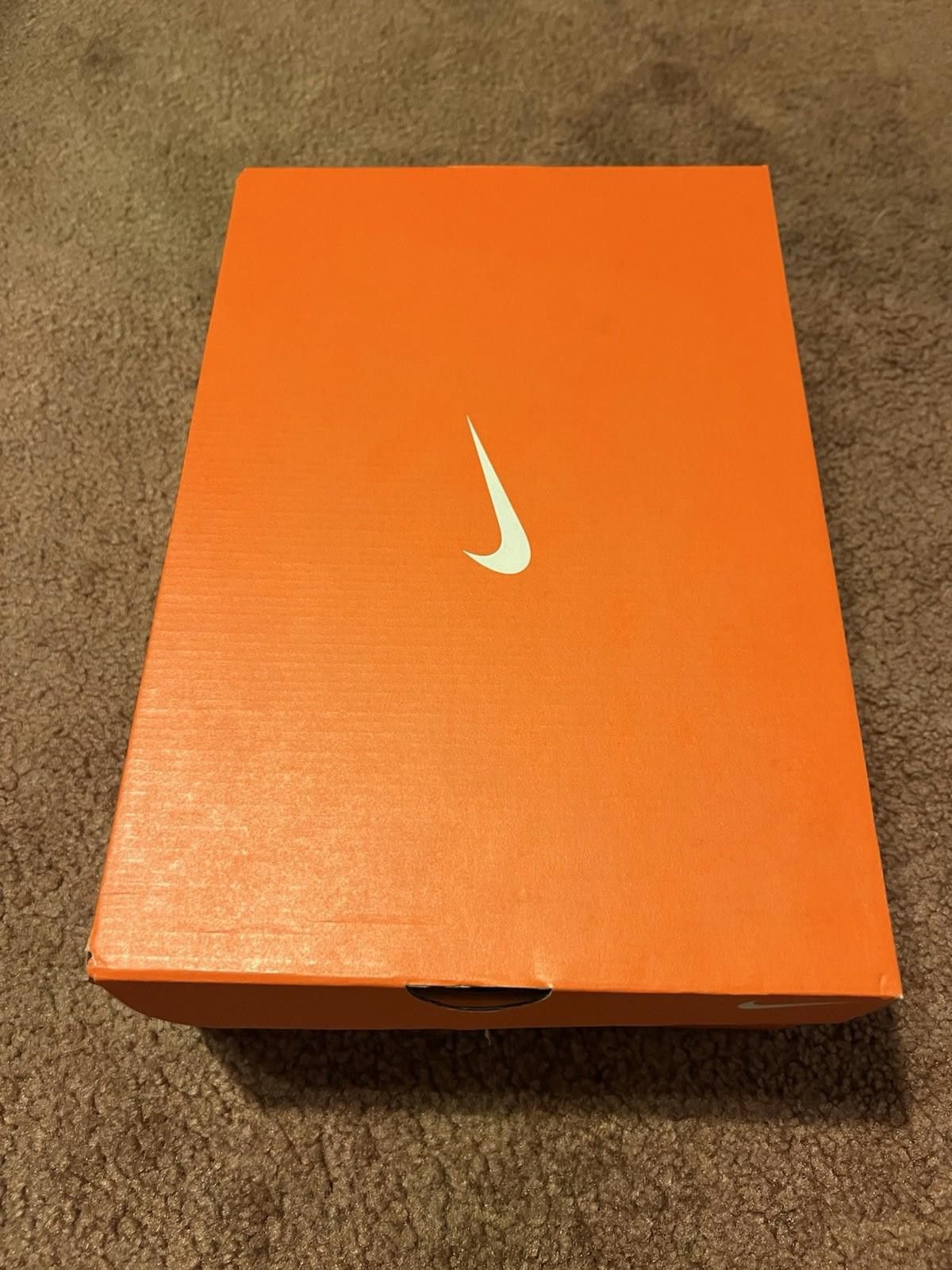 Nike 2013 Nike Flyknit Racer 526628 004 US11 Size US 11 / EU 44 - 10 Thumbnail