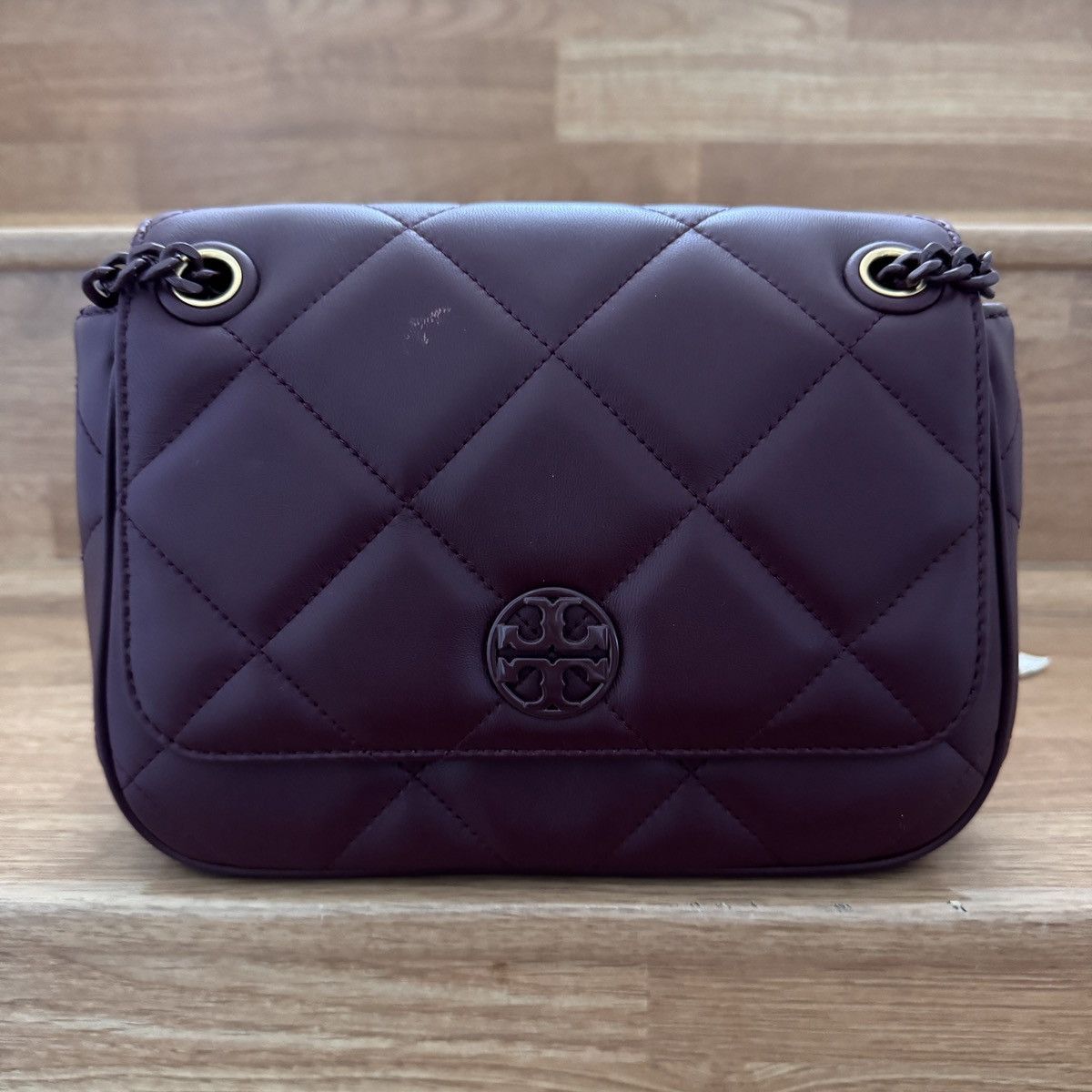 Tory Burch Tory Burch Willa Soft Quilt Small Leather Shoulder Bag Size ONE SIZE - 1 Thumbnail