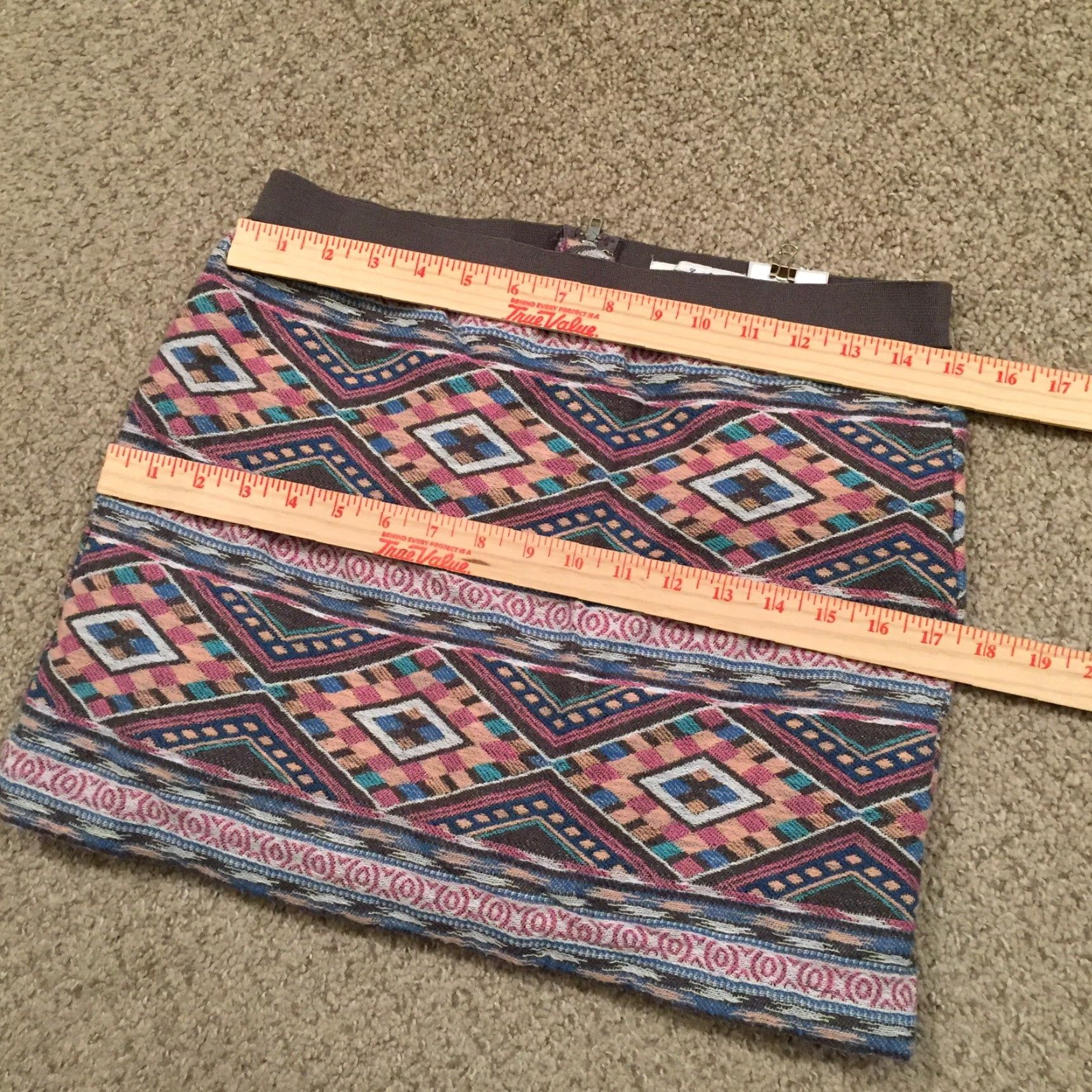 American Eagle Outfitters American Eagle Outfitters Skirt Women Short Multicolor Geometric Pencil Size 6 Size 28" / US 6 / IT 42 - 2 Thumbnail