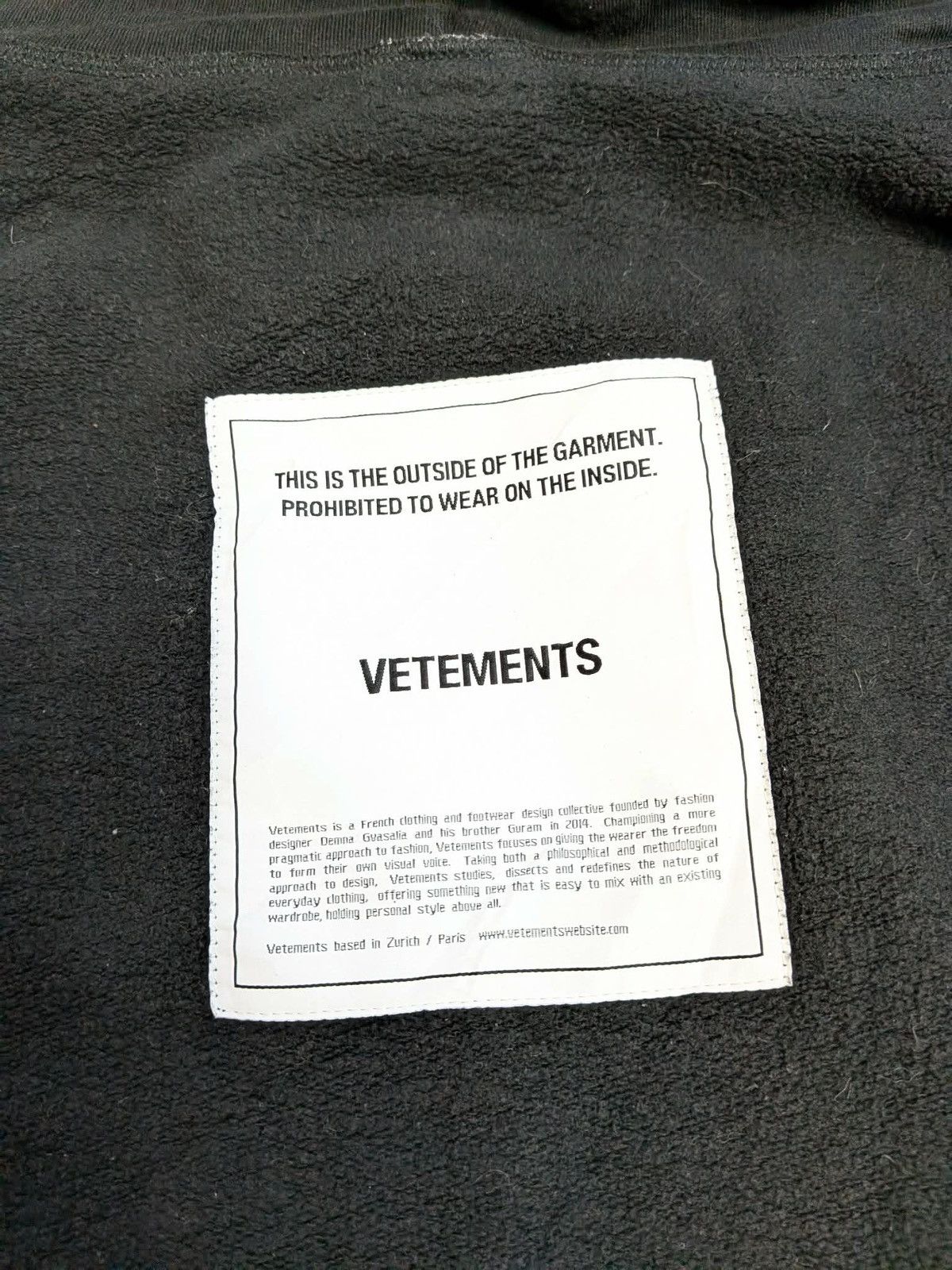 Vetements Vetements Inside out shark hoodie Size US S / EU 44-46 / 1 - 5 Thumbnail